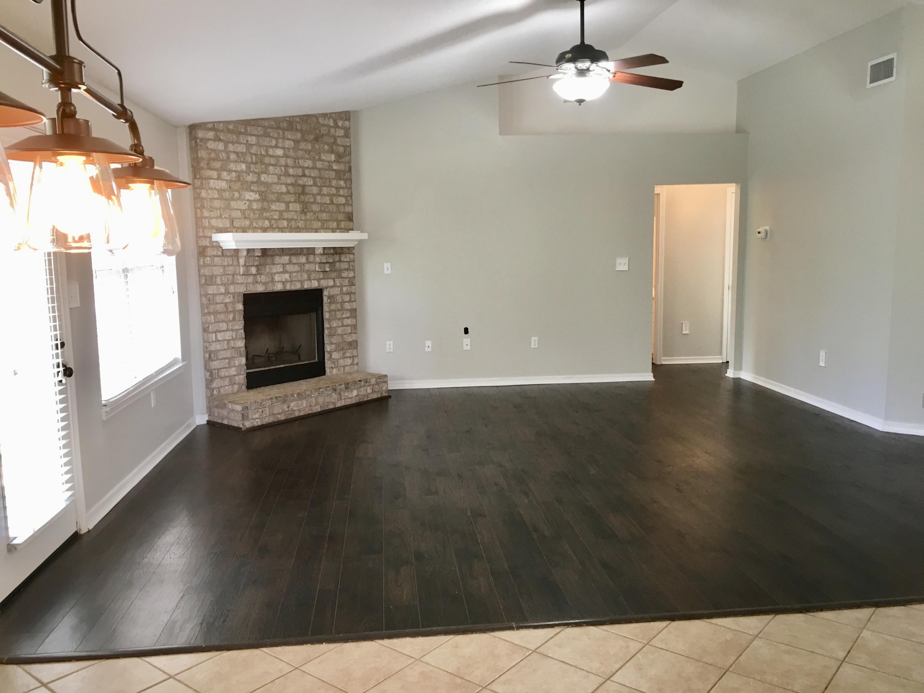 FOXWOOD ADDITION S/D - Residential Lease