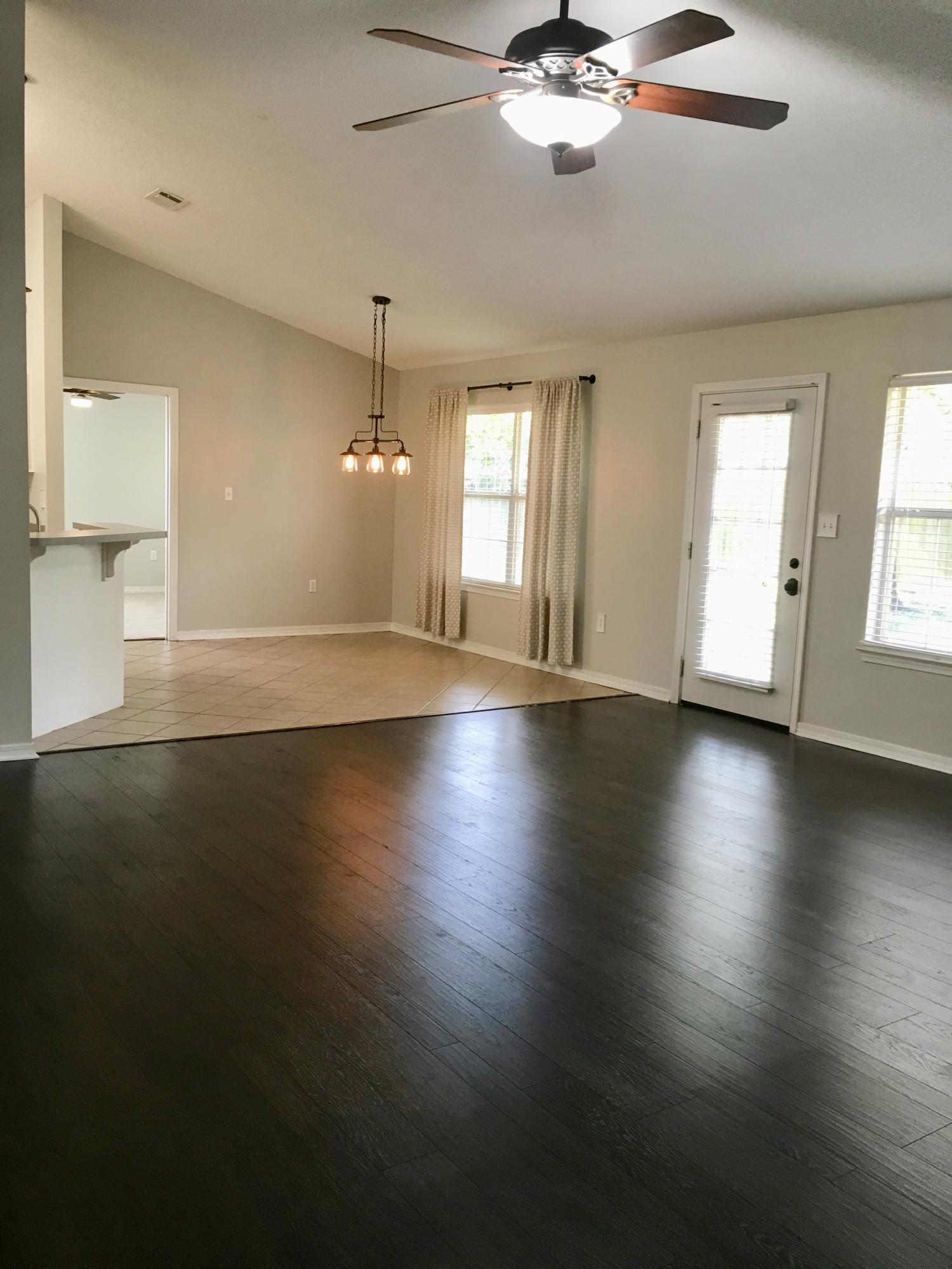 FOXWOOD ADDITION S/D - Residential Lease