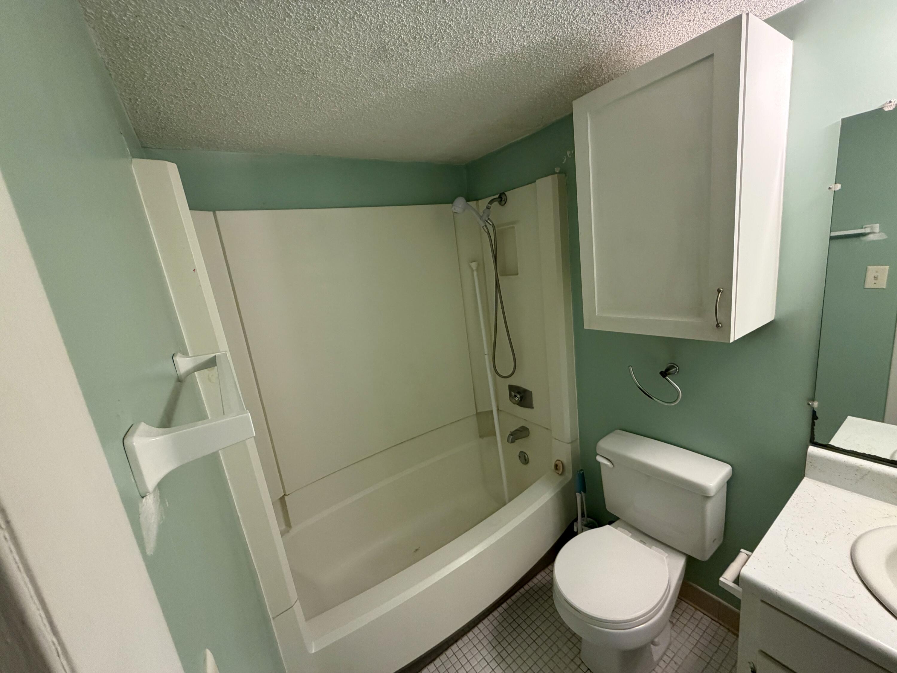 COLLEGE PARK CONDO - Residential Lease