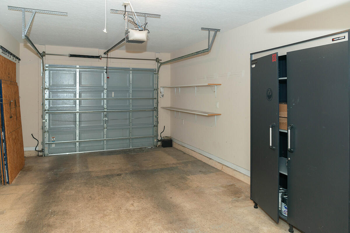 LARK STREET TOWNHOMES - Residential Lease