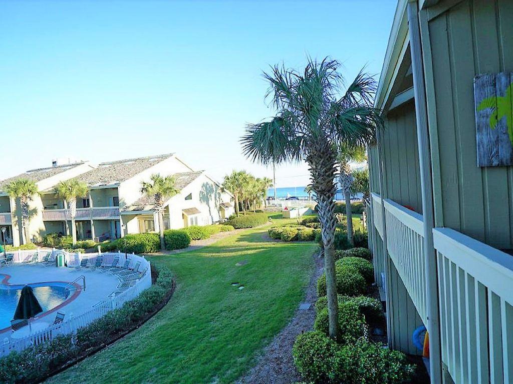 SEASCAPE CONDO PH 6A - Residential