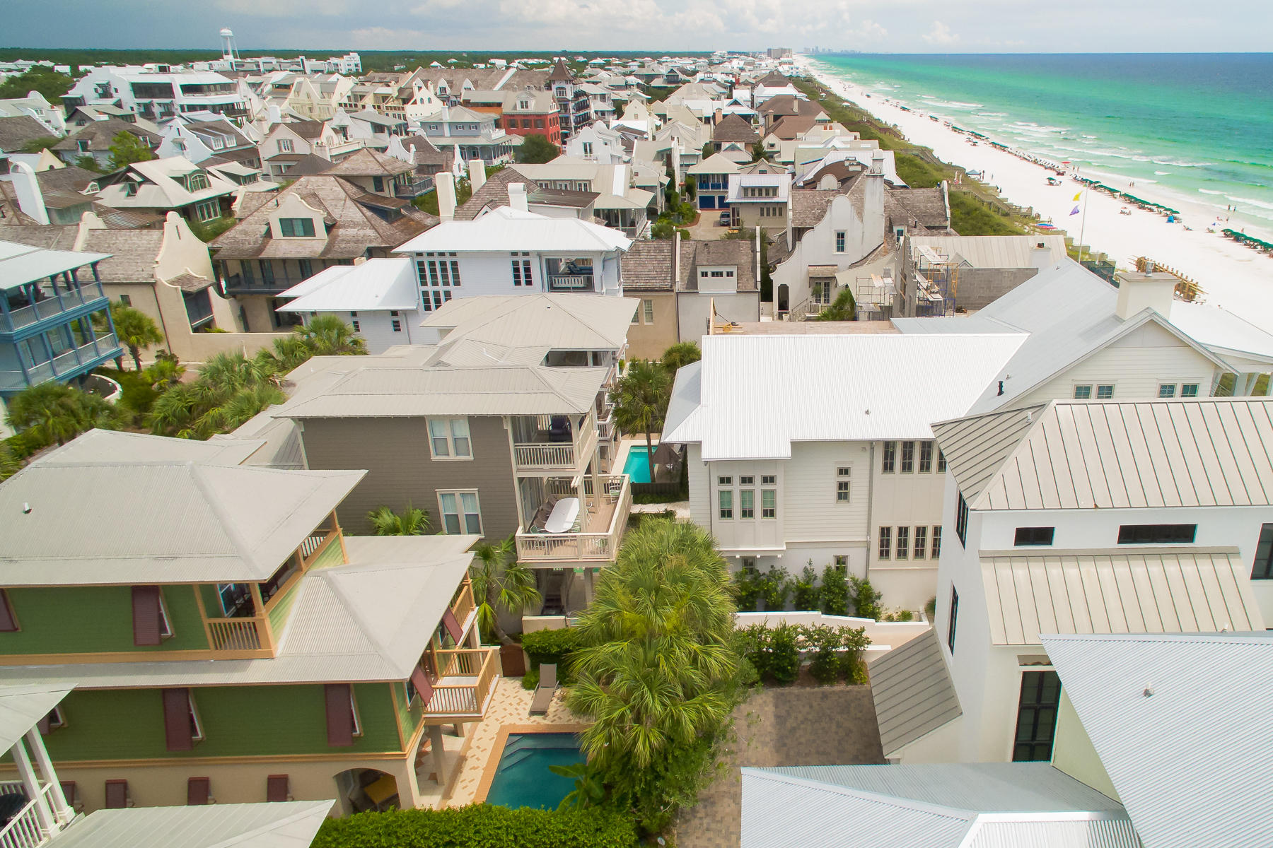 WATER'S EDGE - Residential