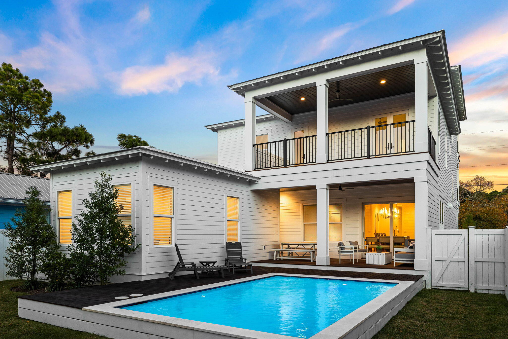 GULF SHORE MANOR - Residential