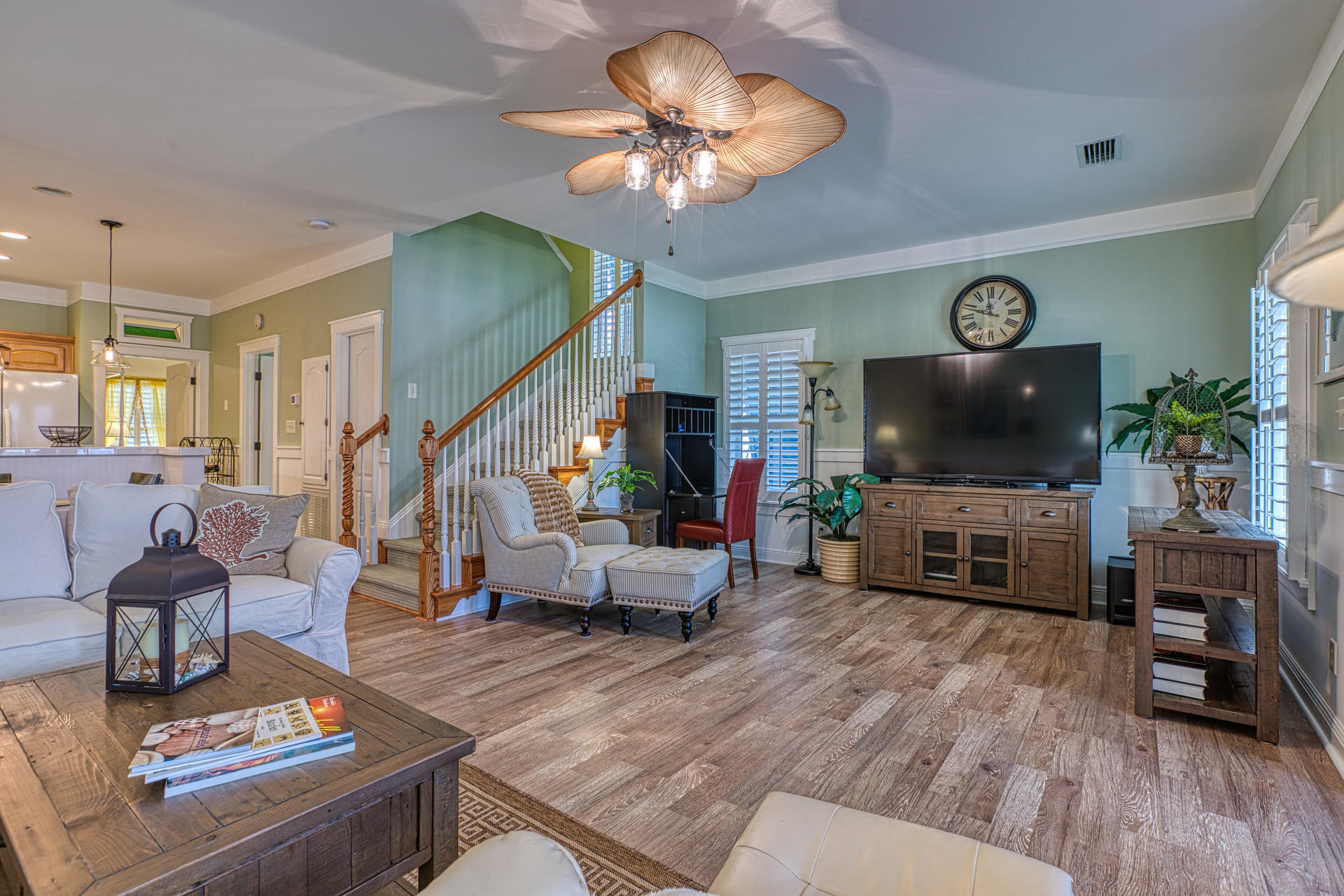 PELICAN BAY S/D - Residential