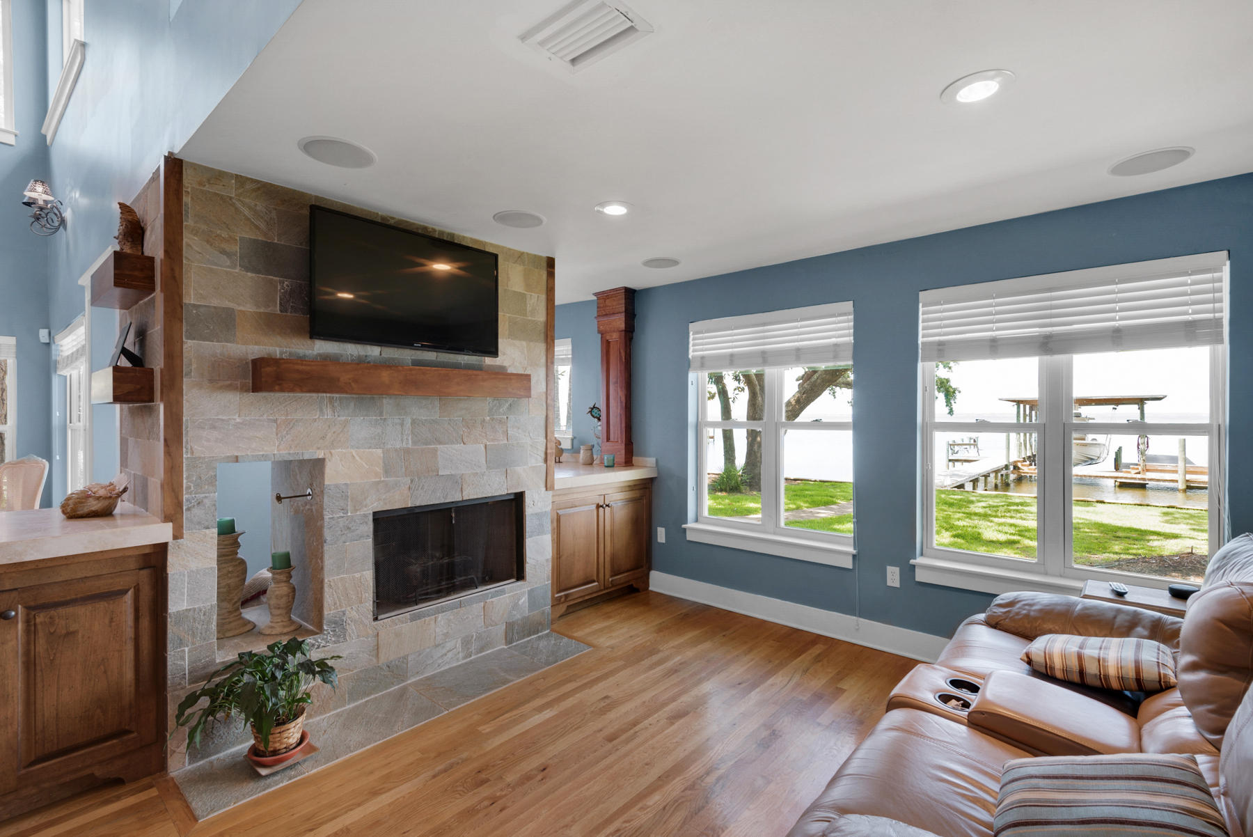 DRIFTWOOD SHORES - Residential