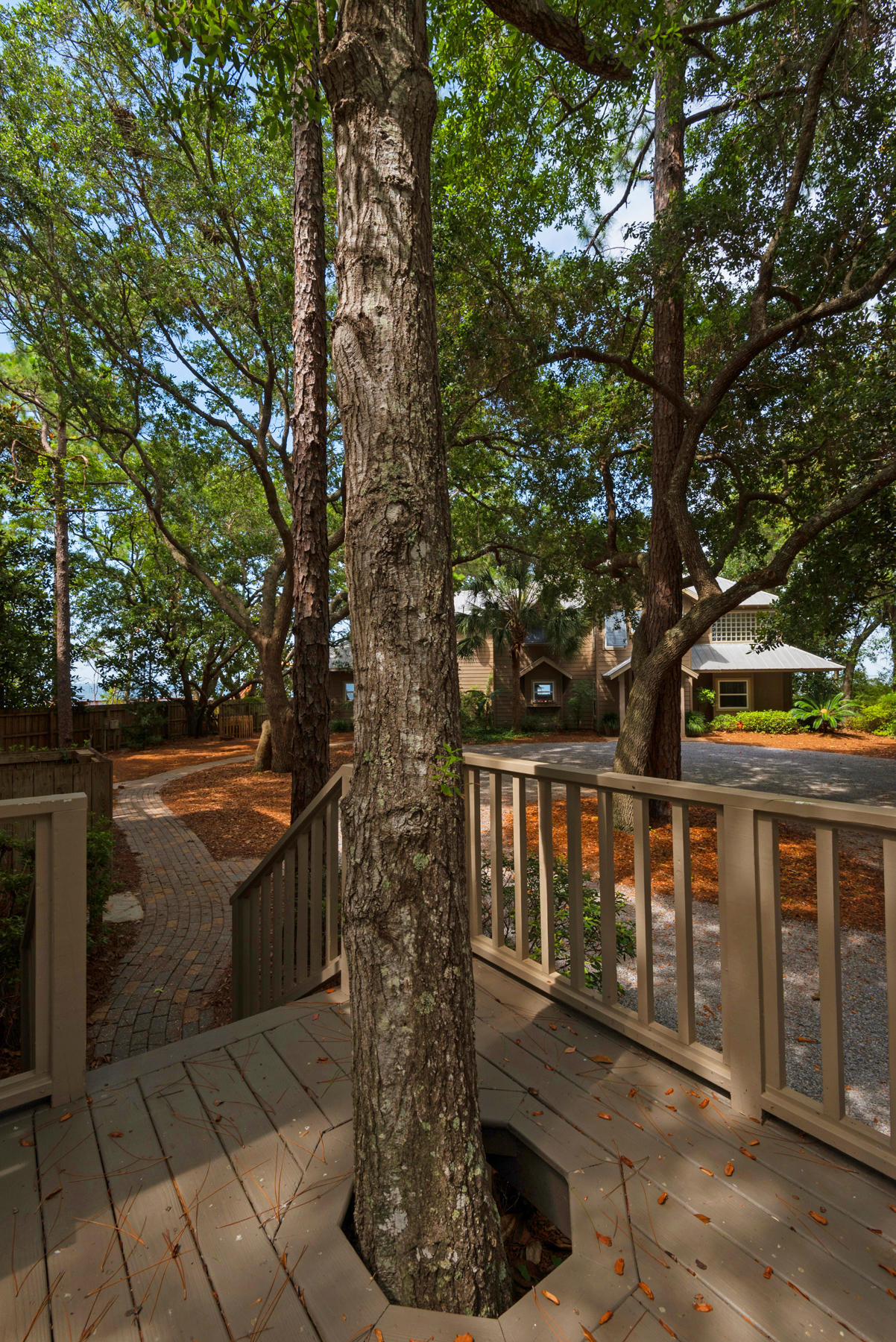 DRIFTWOOD SHORES - Residential
