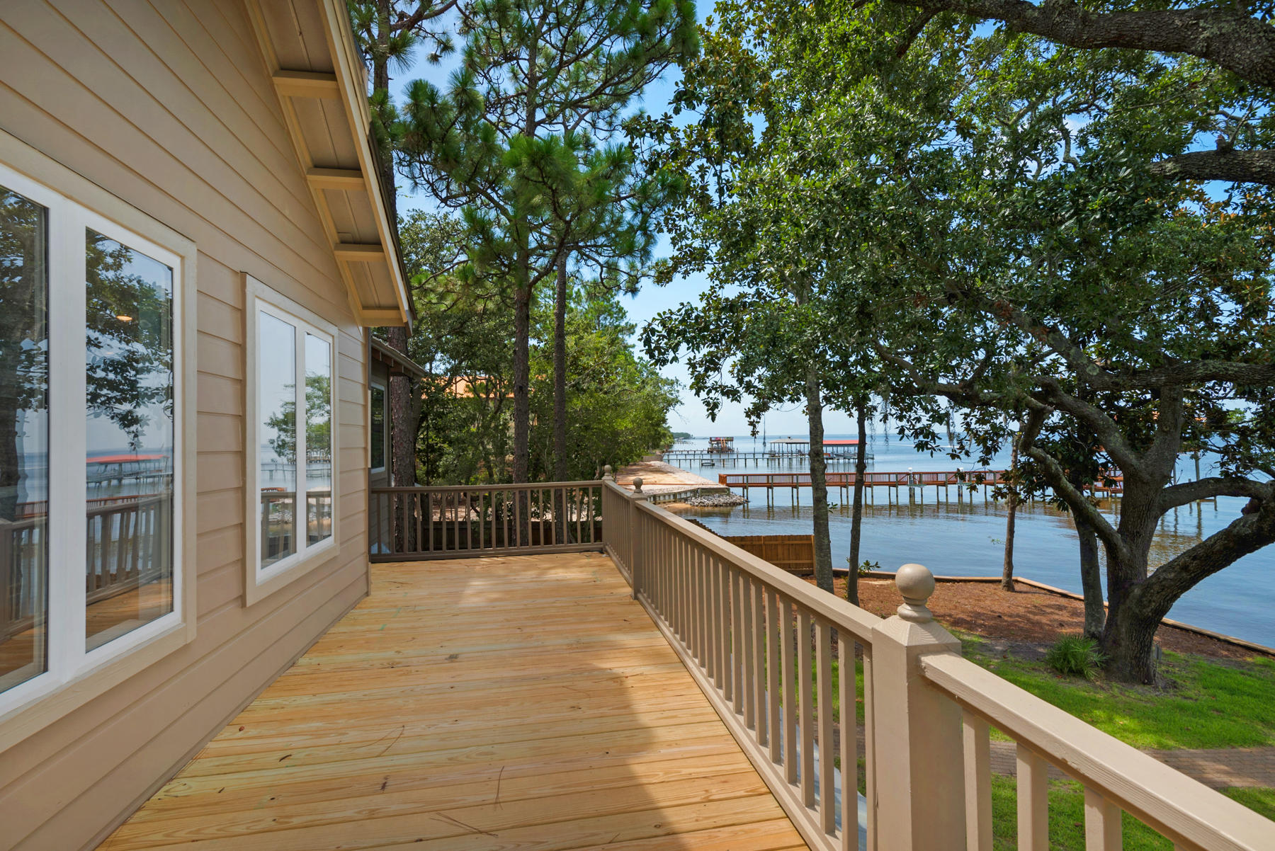 DRIFTWOOD SHORES - Residential
