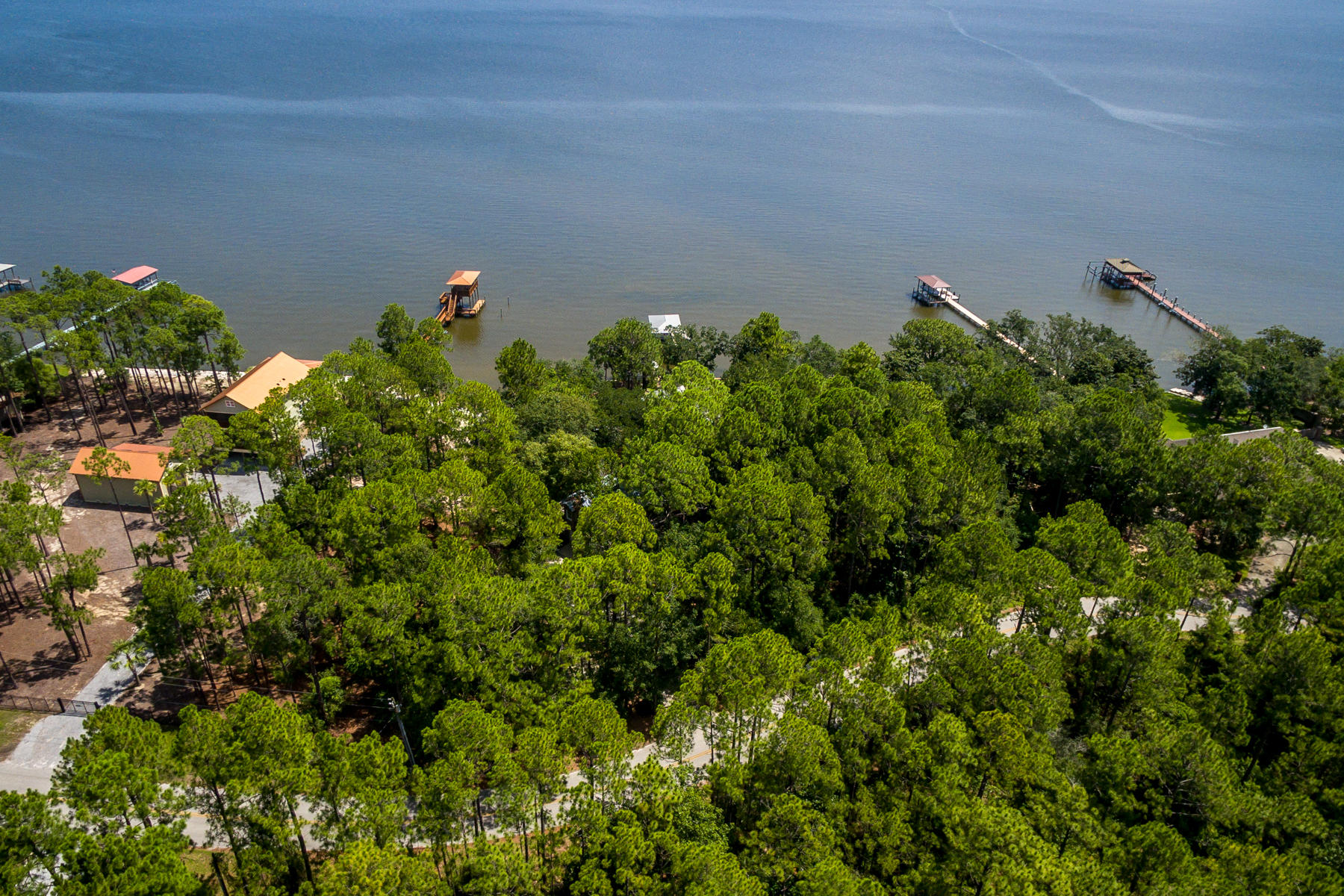 DRIFTWOOD SHORES - Residential