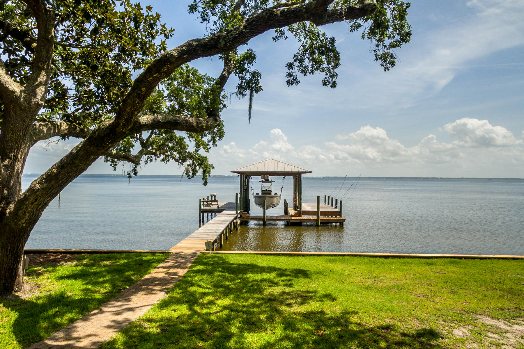 DRIFTWOOD SHORES - Residential