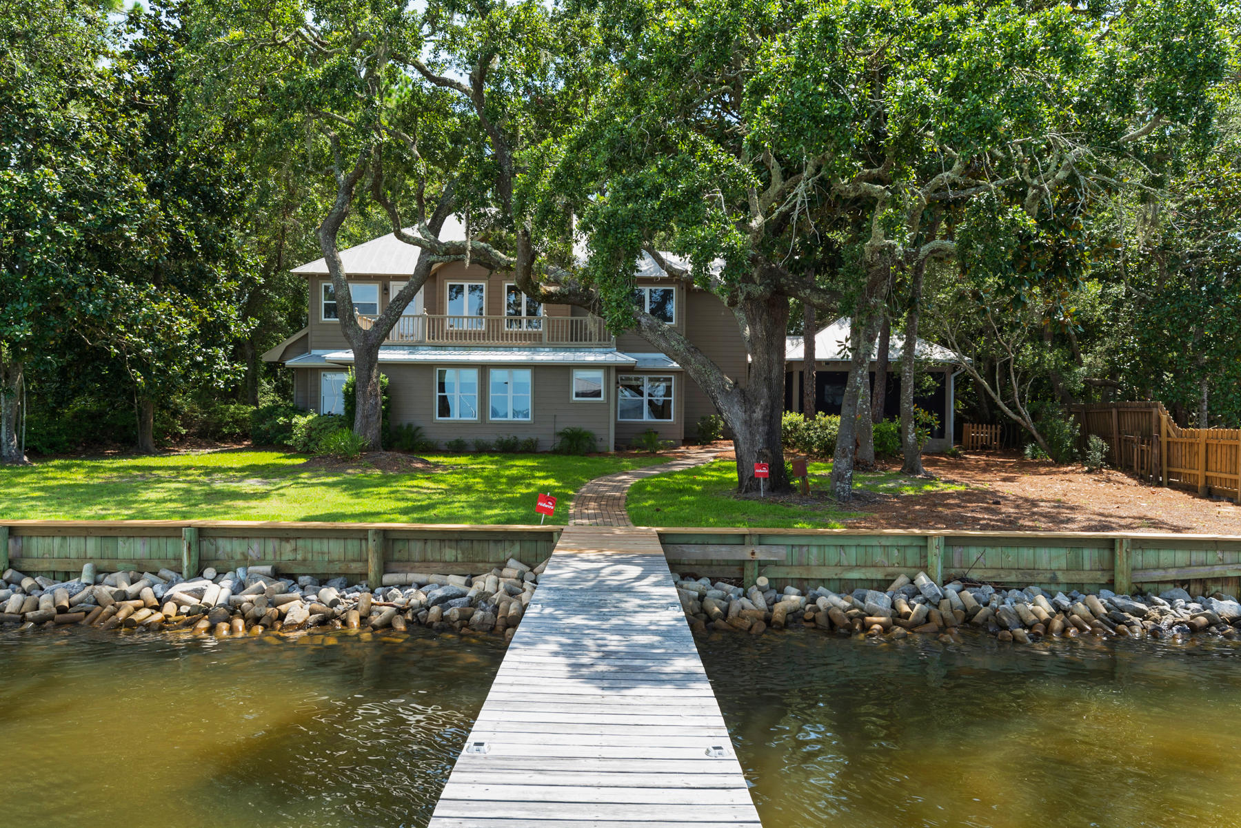 DRIFTWOOD SHORES - Residential