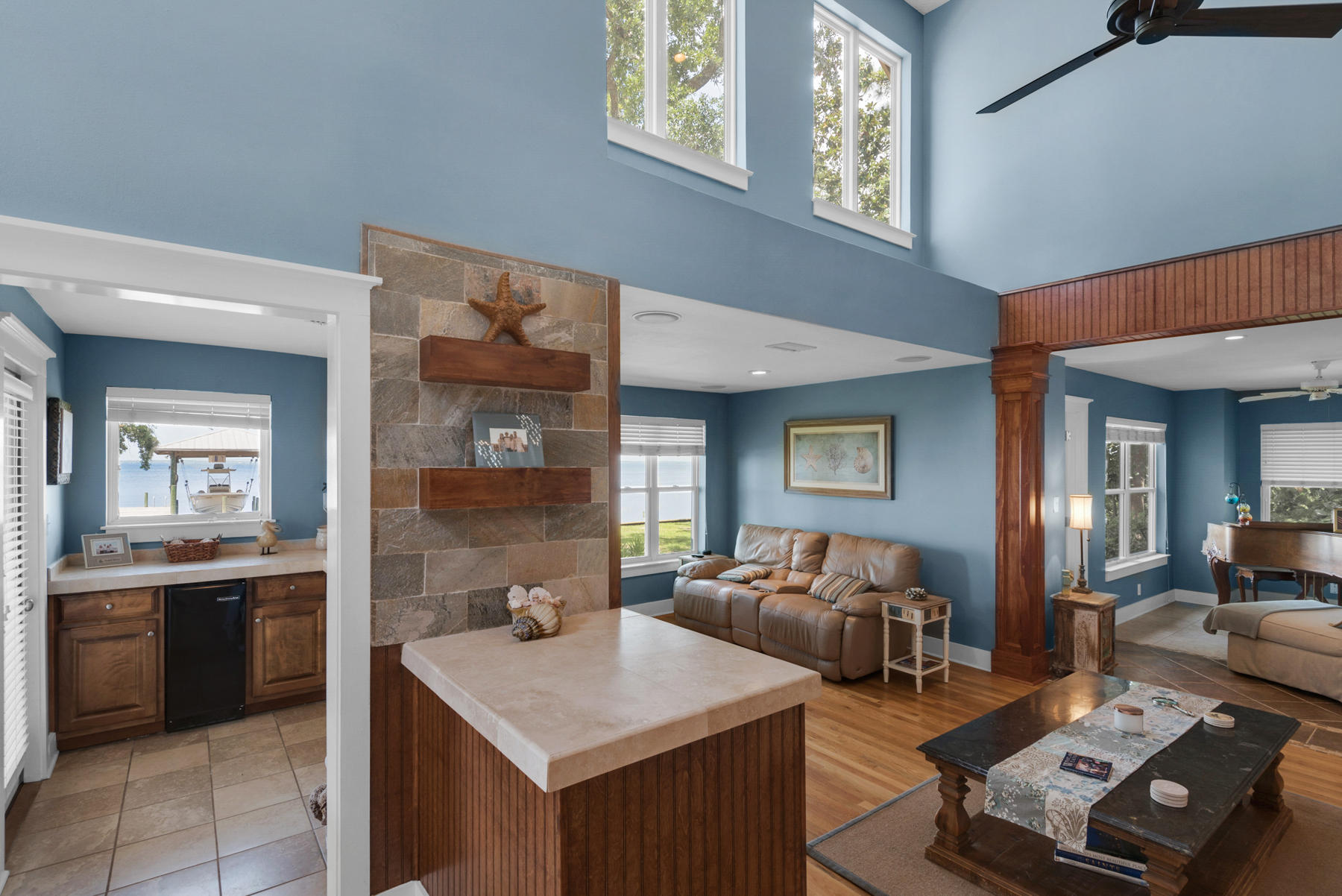 DRIFTWOOD SHORES - Residential