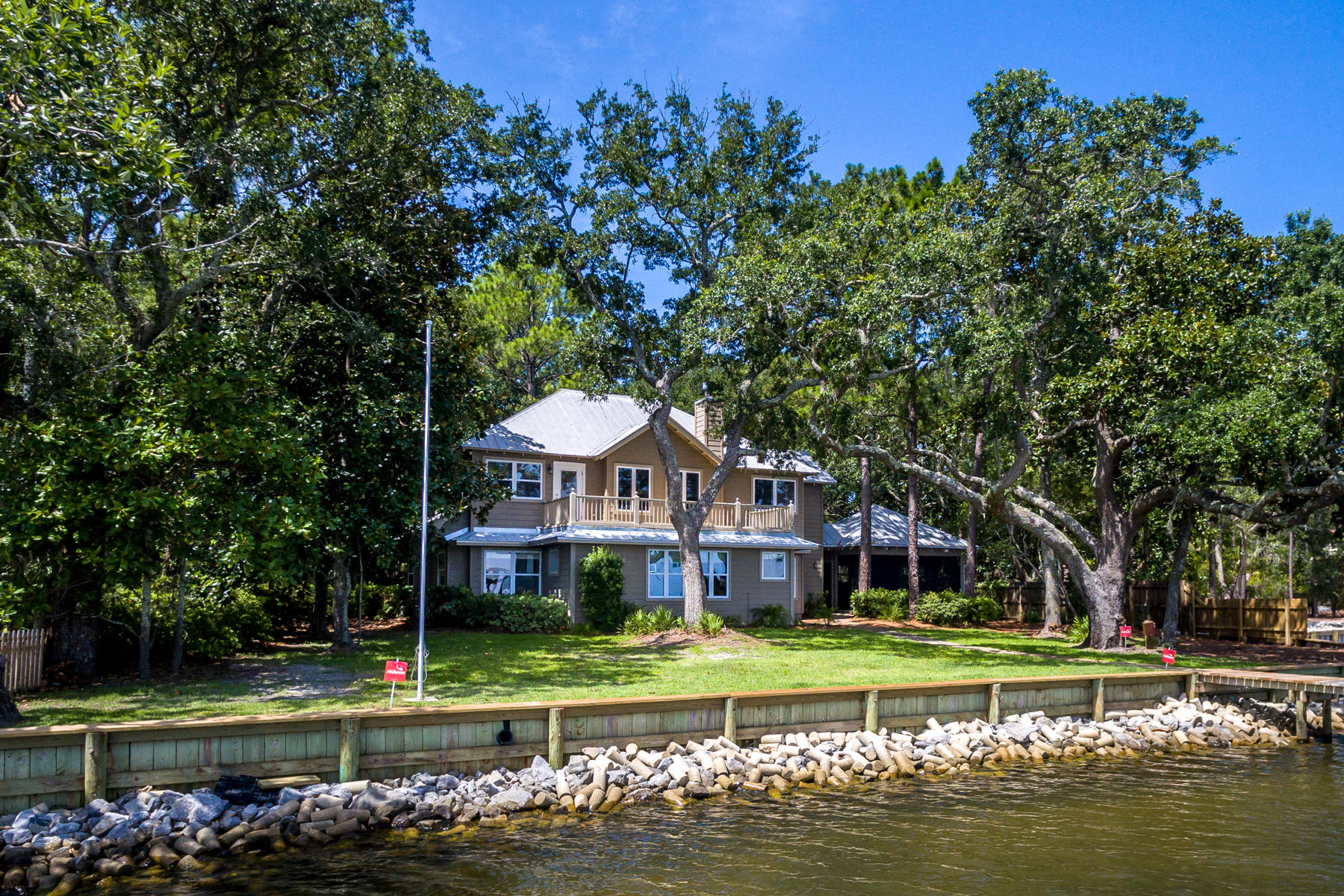 DRIFTWOOD SHORES - Residential