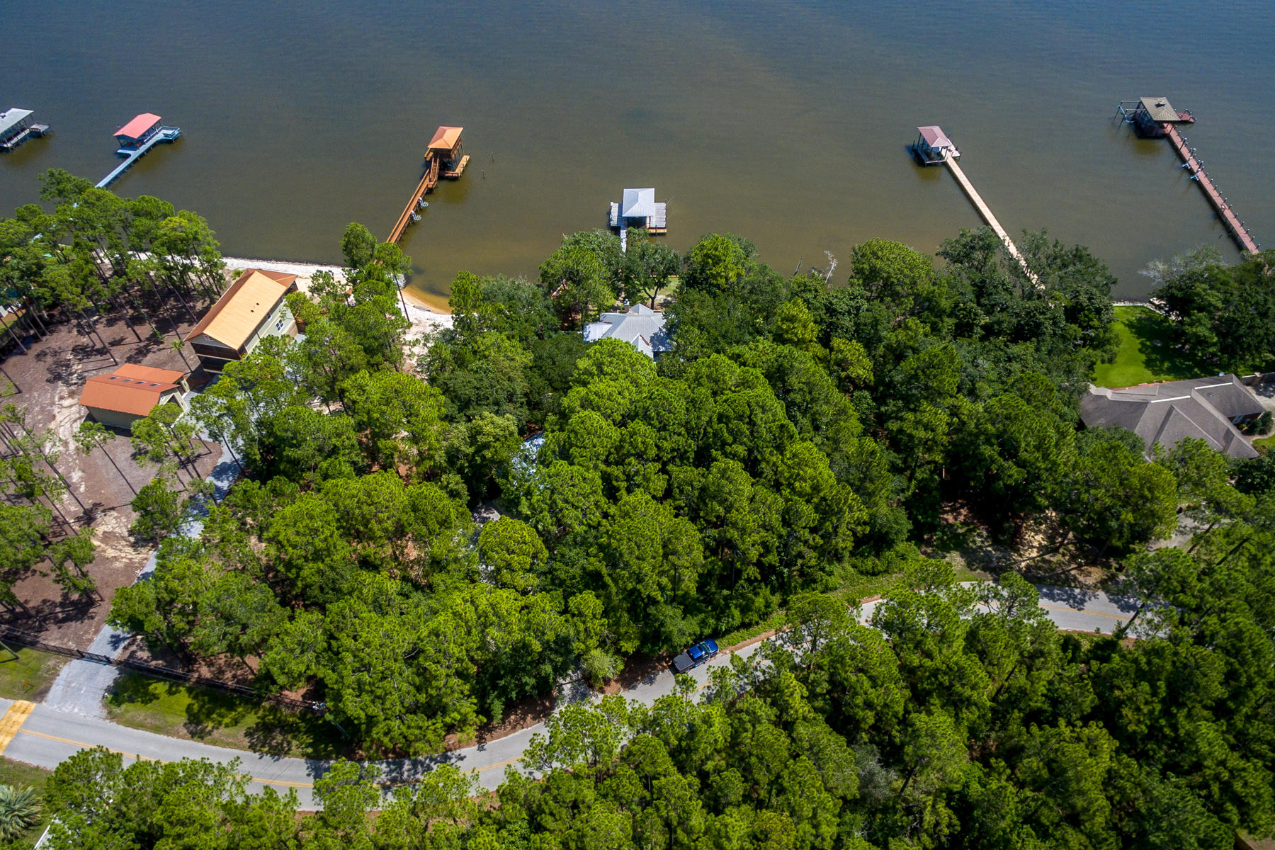 DRIFTWOOD SHORES - Residential
