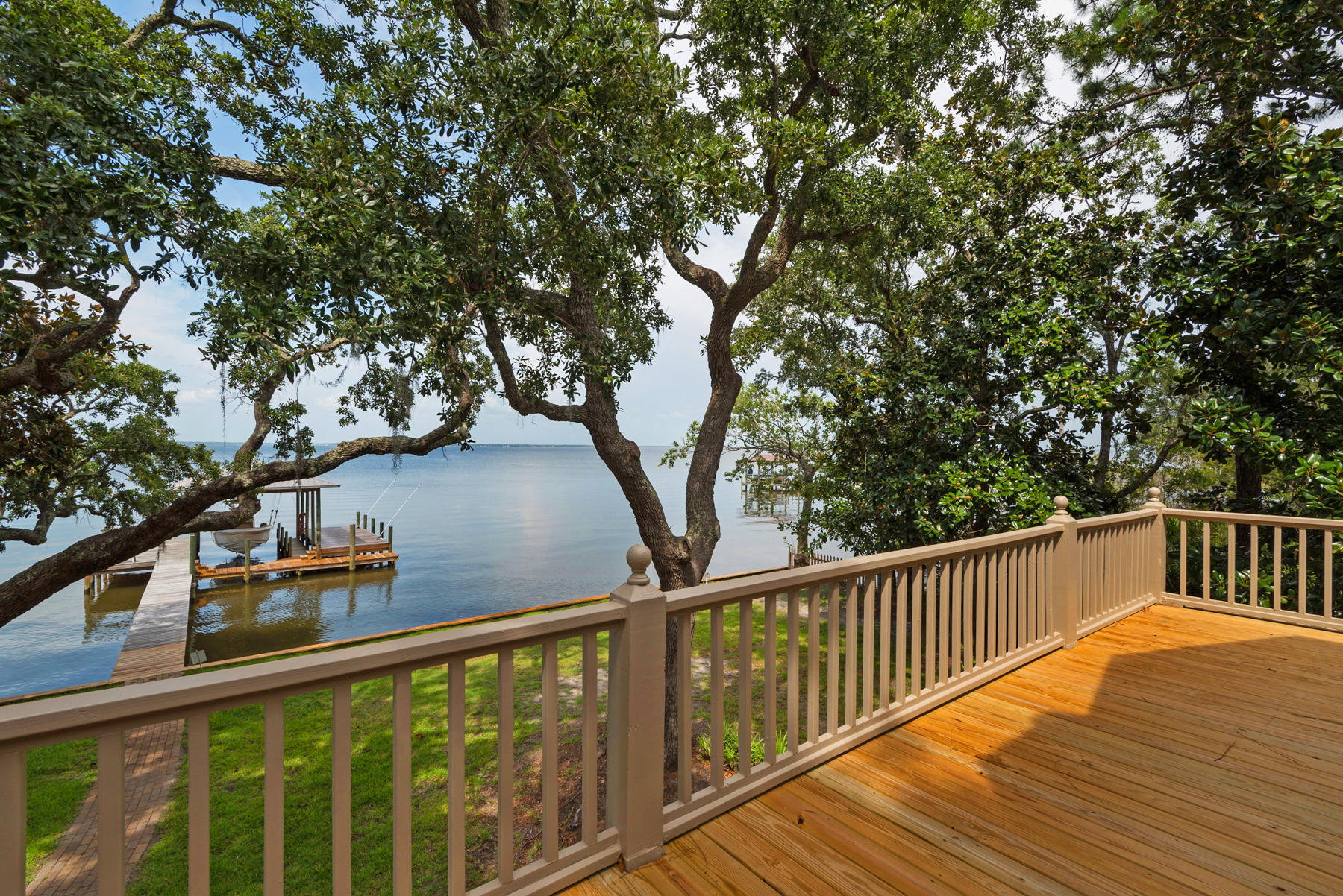 DRIFTWOOD SHORES - Residential
