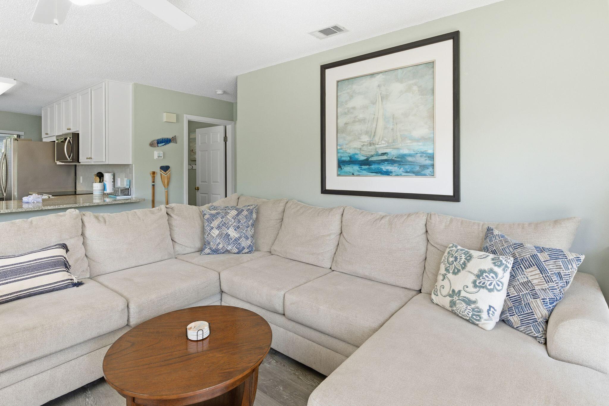CRYSTAL VILLAGE CONDO PH 2 - Residential