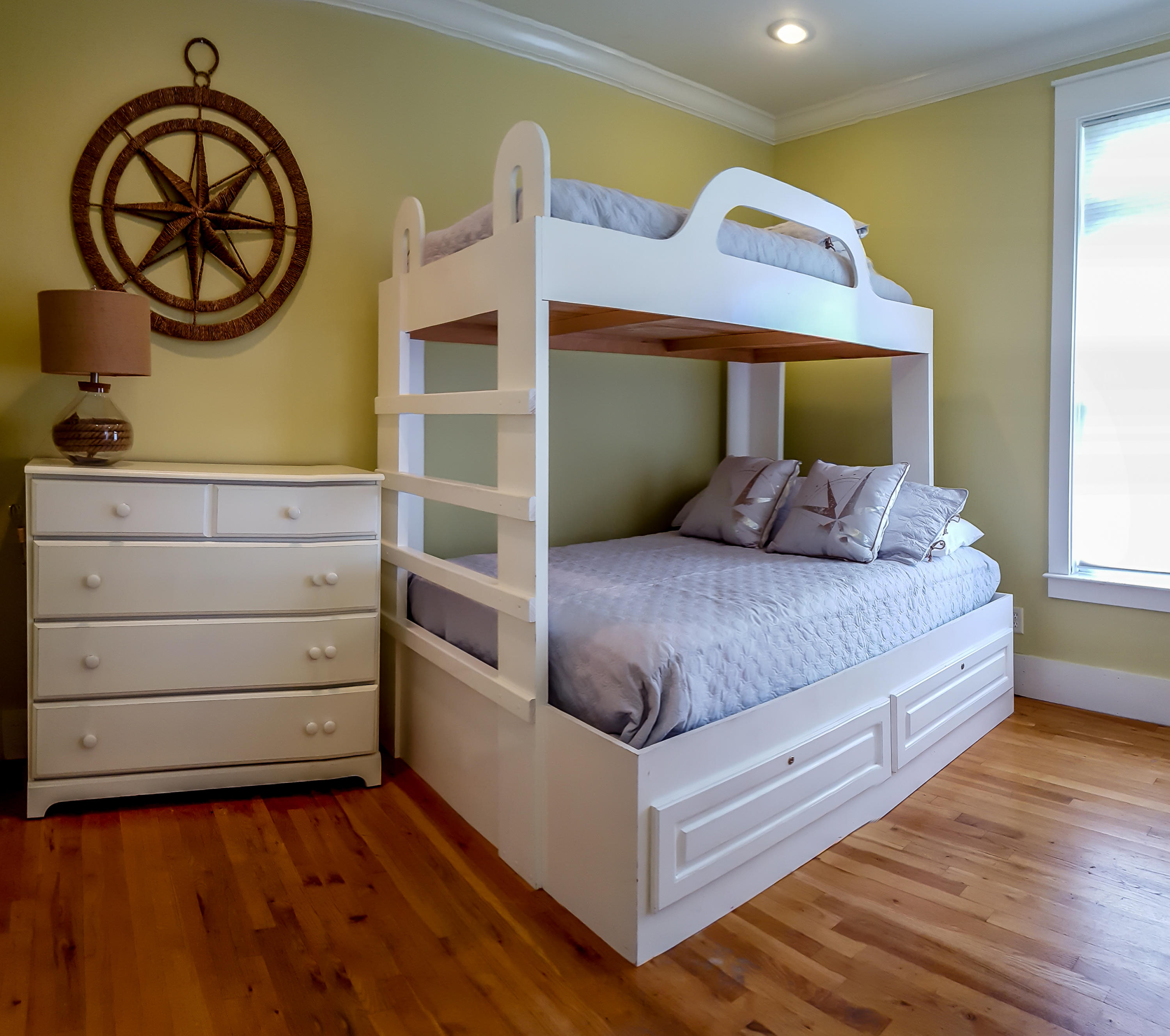 GULFVIEW HEIGHTS - Residential Lease