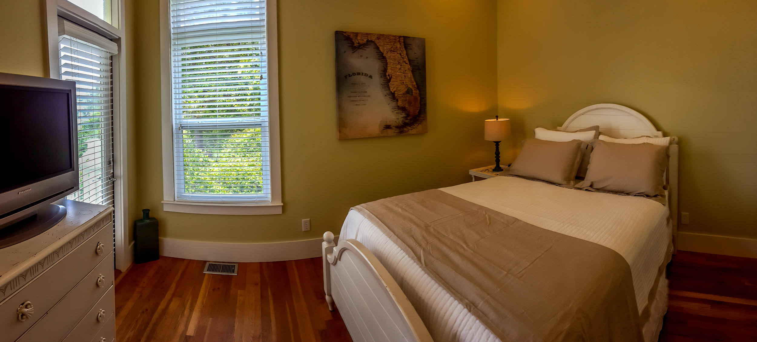 GULFVIEW HEIGHTS - Residential Lease