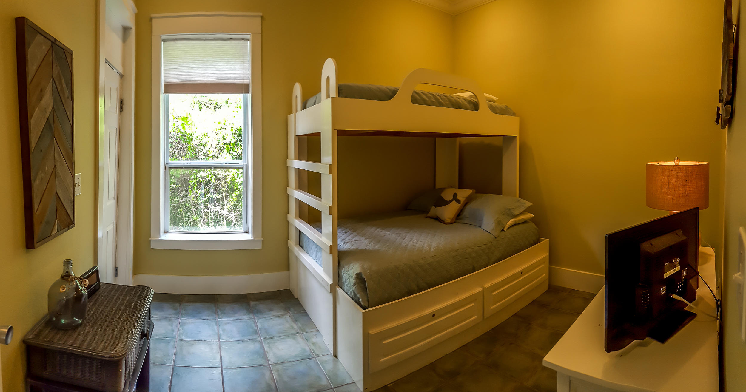 GULFVIEW HEIGHTS - Residential Lease