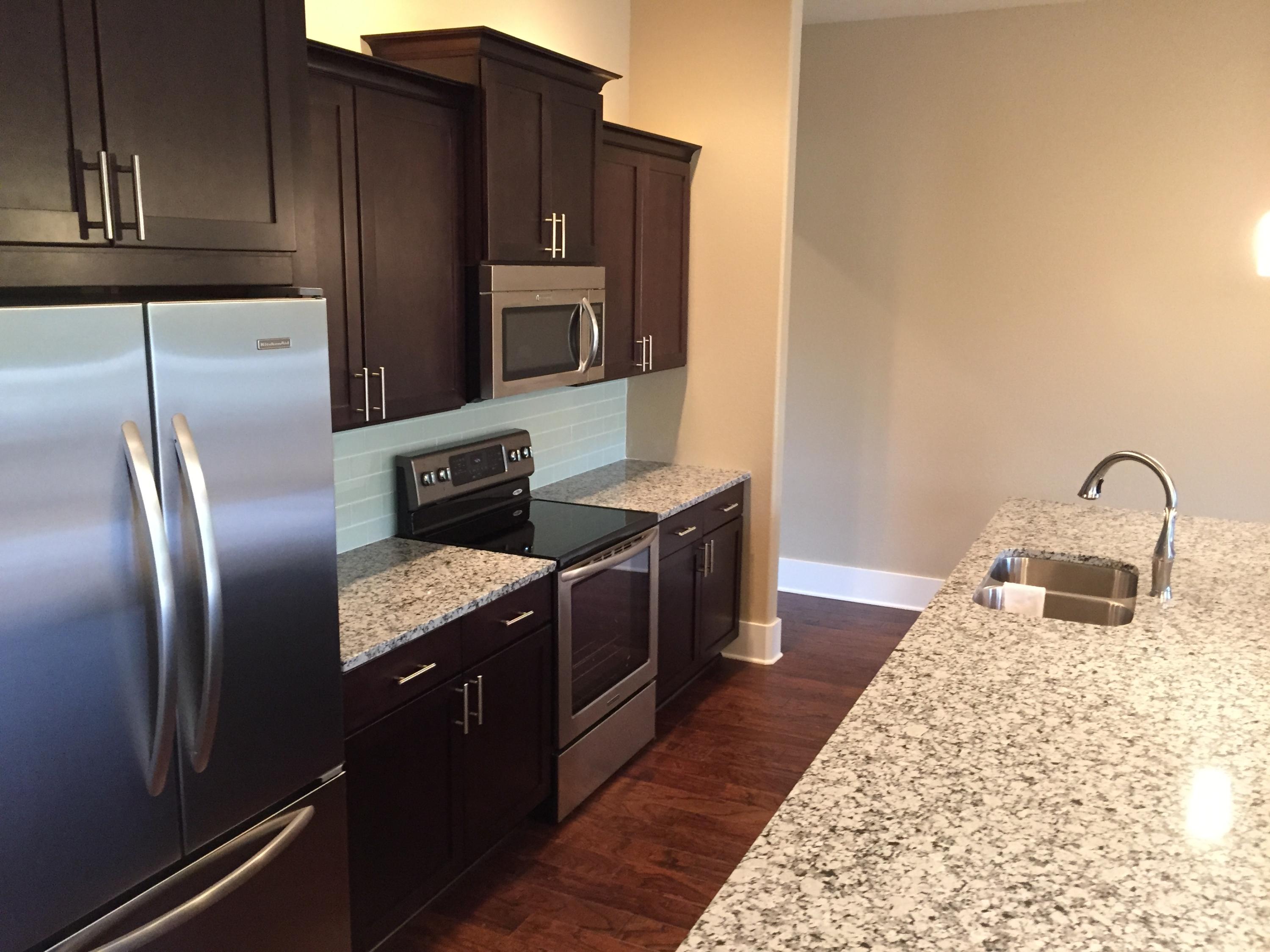DUNE ALLEN - Residential Lease