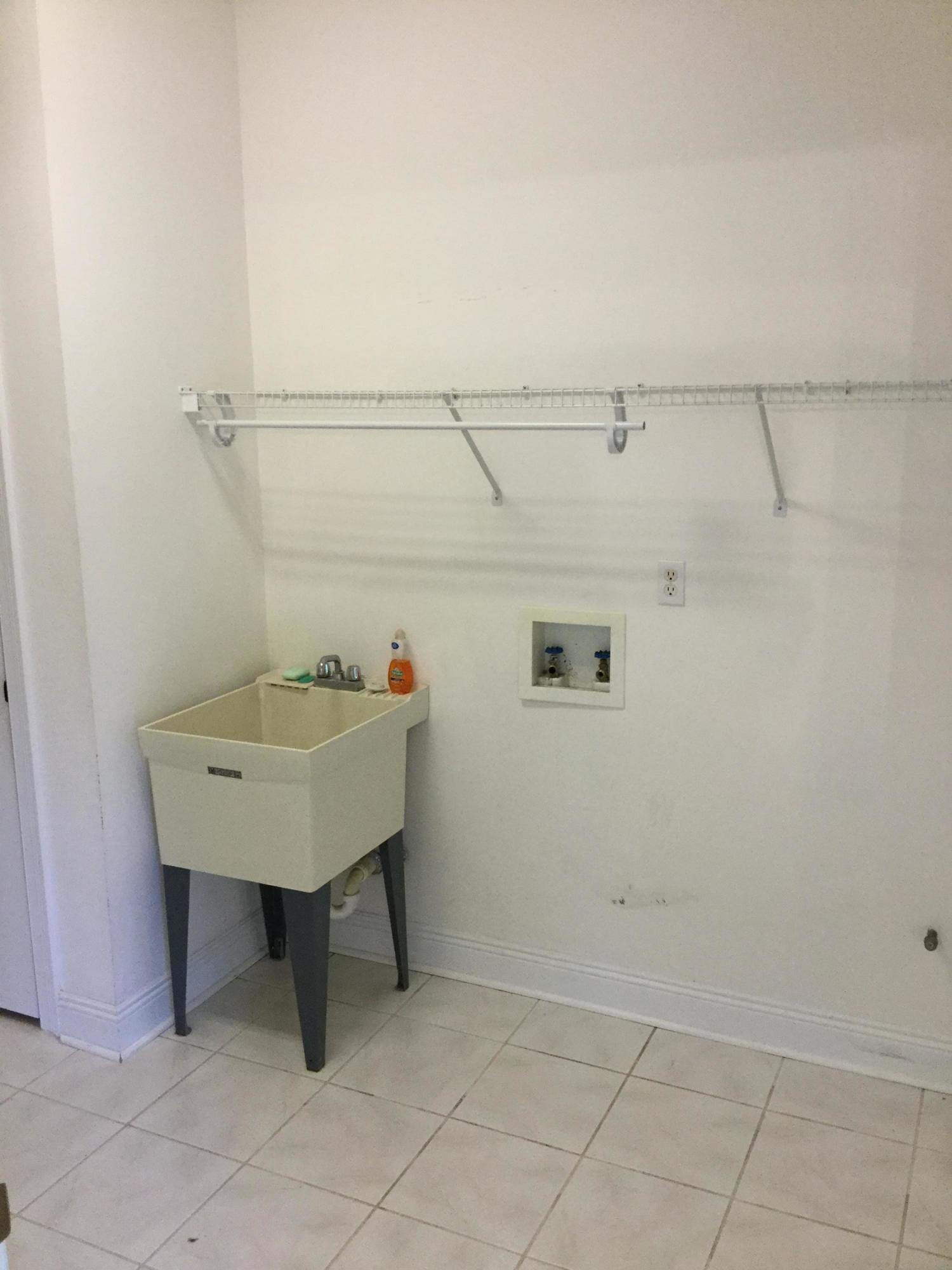 WINDWARD COVE - Residential Lease