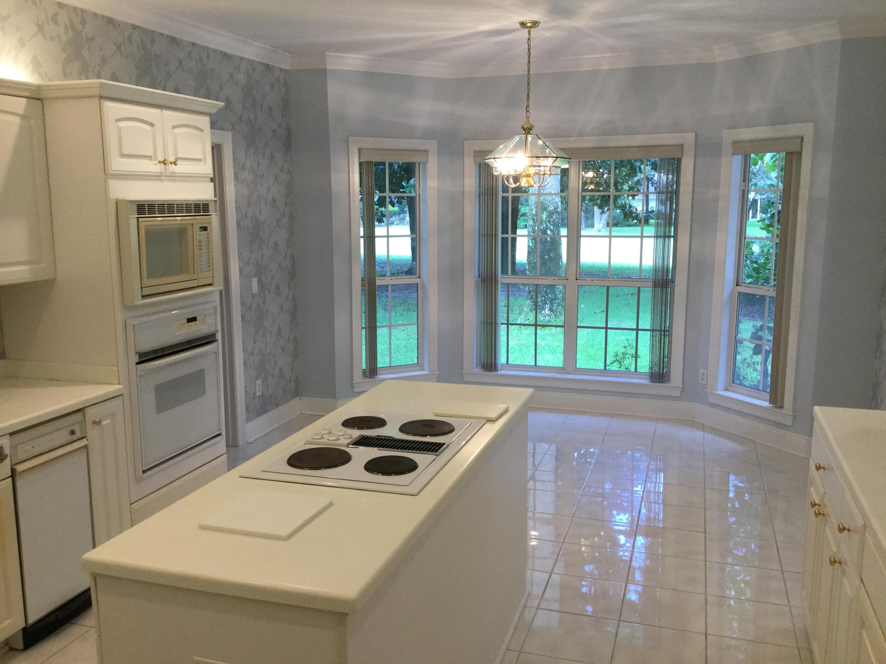WINDWARD COVE - Residential Lease