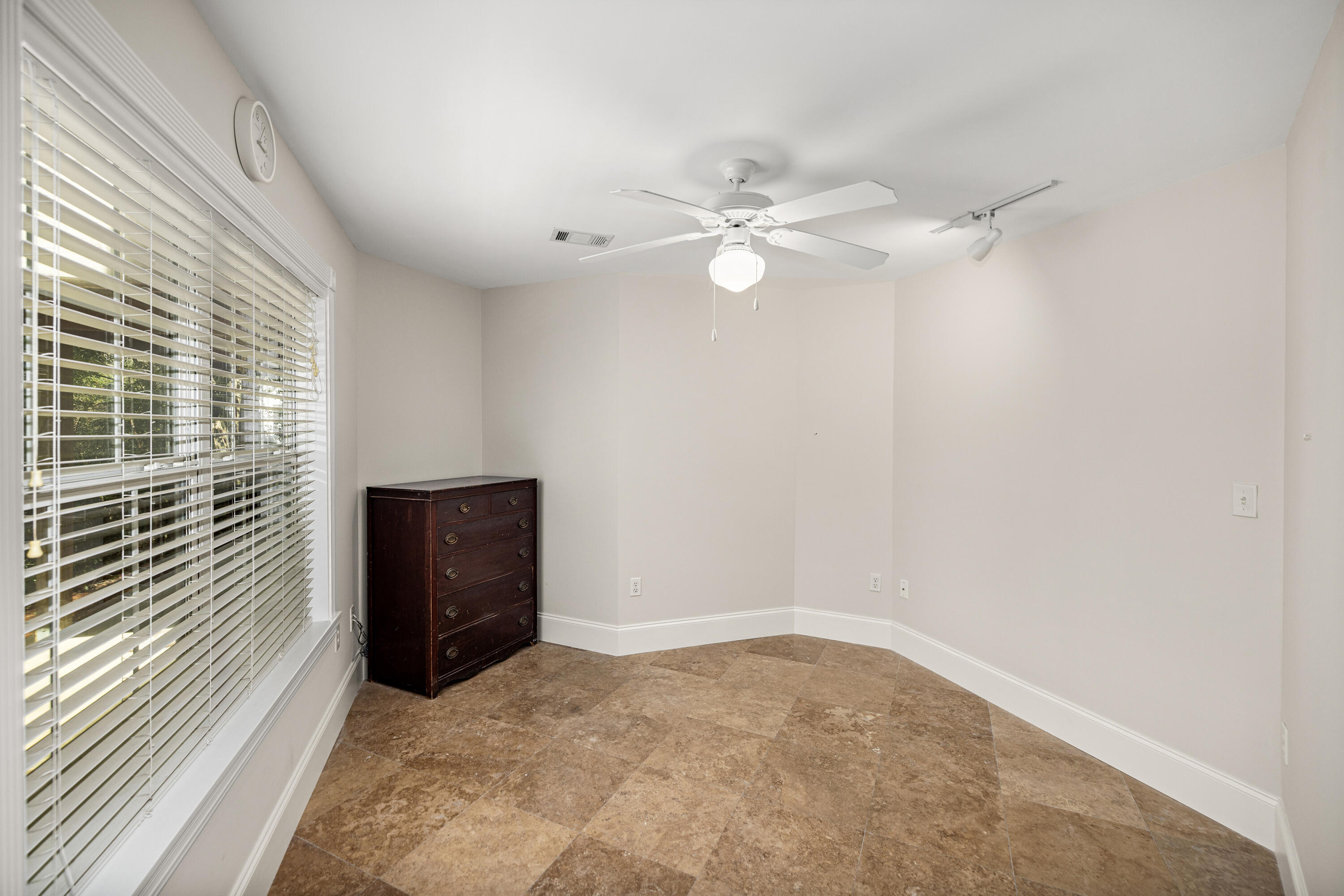 PARKWOOD ESTATES PH5 - Residential
