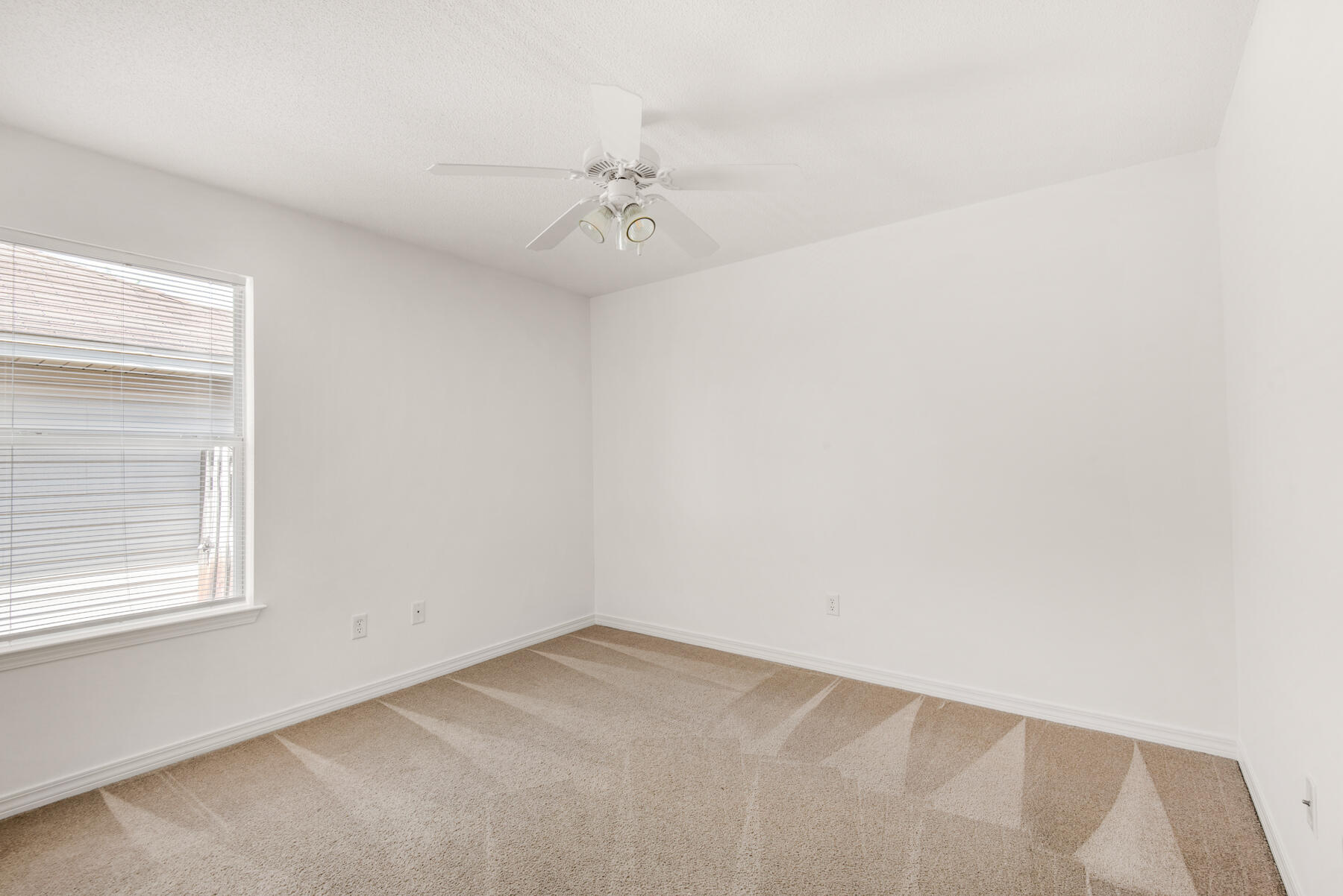 SHALIMAR COTTAGES - Residential Lease