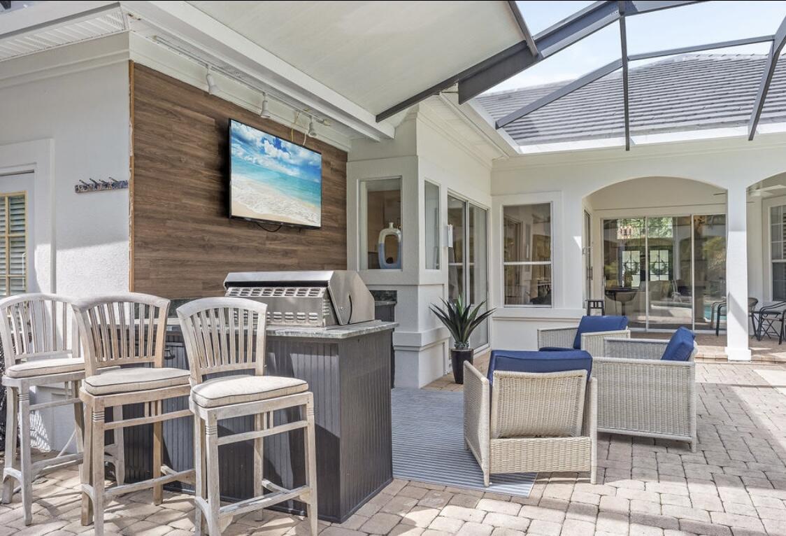 TROON DRIVE - Residential