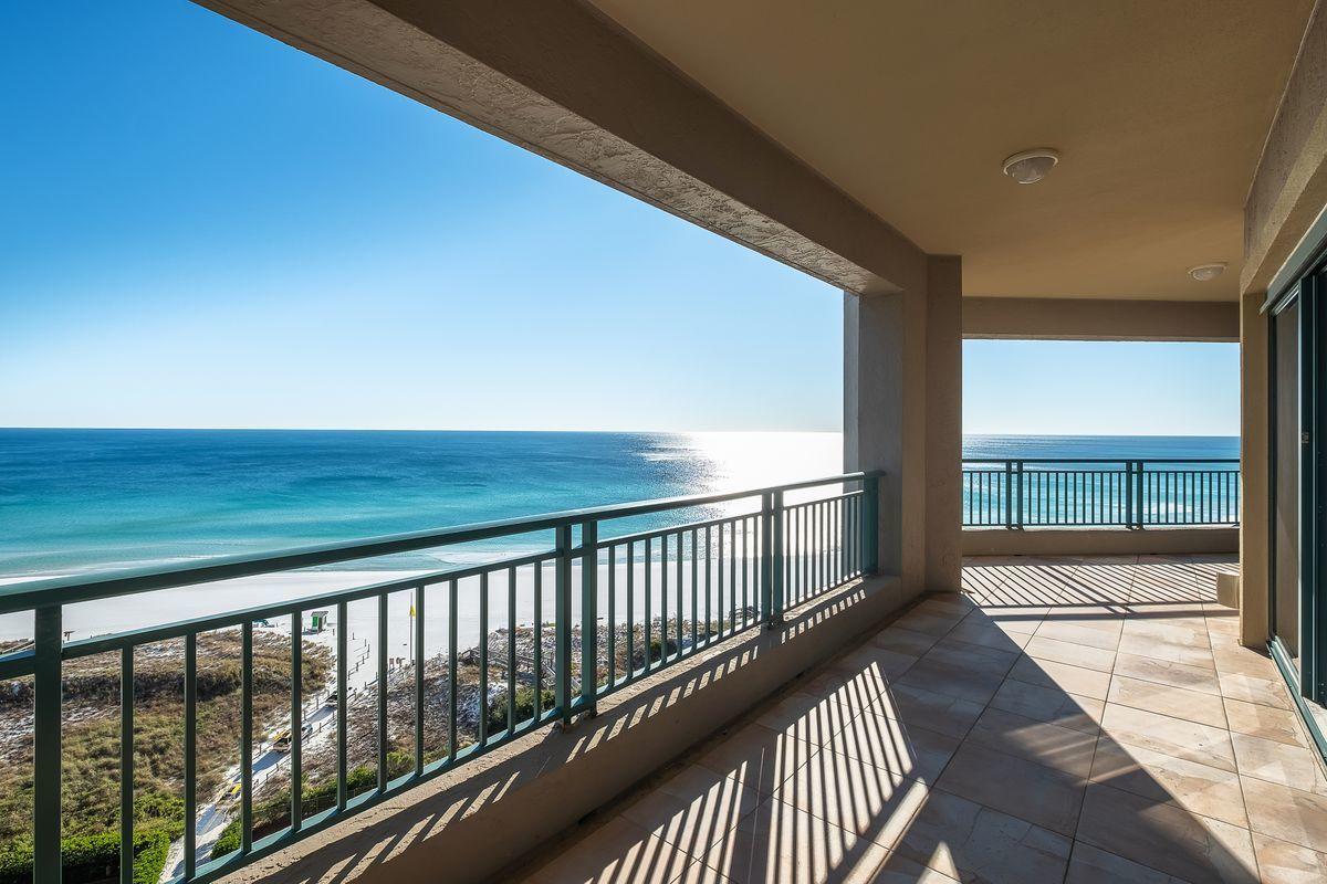 SOUTHWINDS III AT SANDESTIN - Residential