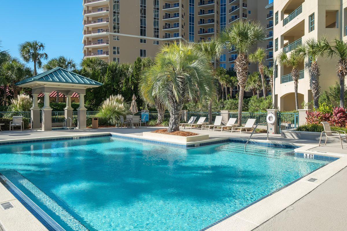 SOUTHWINDS III AT SANDESTIN - Residential
