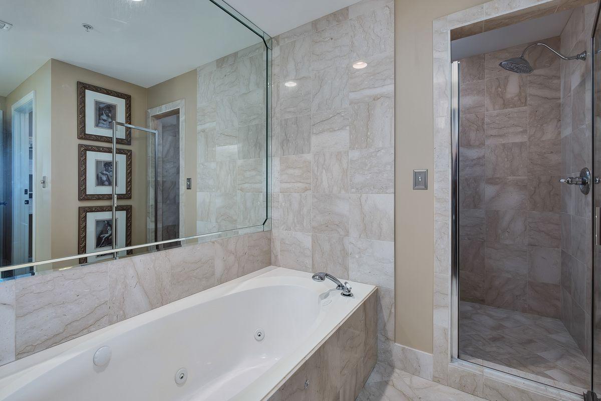 SOUTHWINDS III AT SANDESTIN - Residential