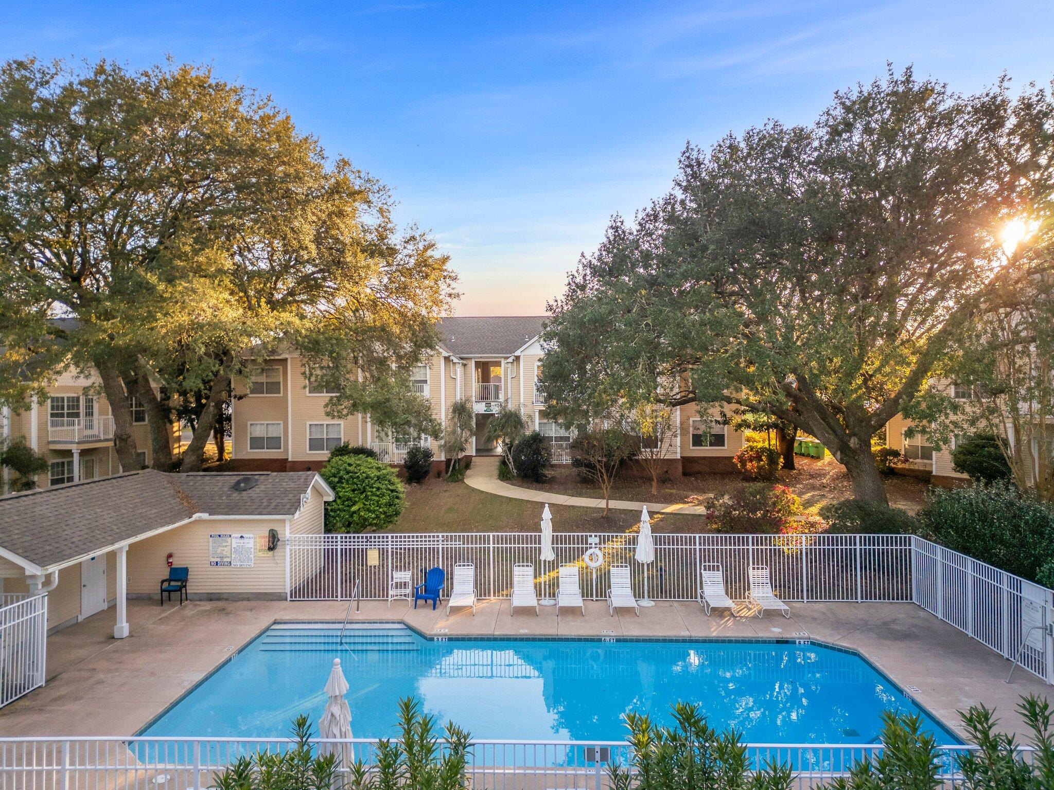 Live the Florida lifestyle in this great second floor 1 bedroom unit!! Unit features fully equipped kitchen, vaulted ceilings and washer & dryer. Easy care flooring throughout. Monthly rent includes basic TV cable. Sorry NO pets and NO smoking. Any person 18 years old or older must complete separate applications. Tenants required to carry renter's liability insurance