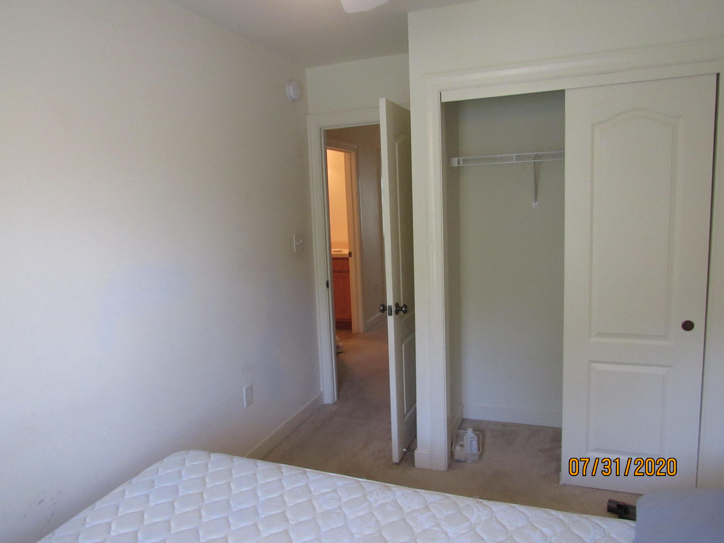 TWIN LAKES TOWNHOMES PH 2 - Residential Lease