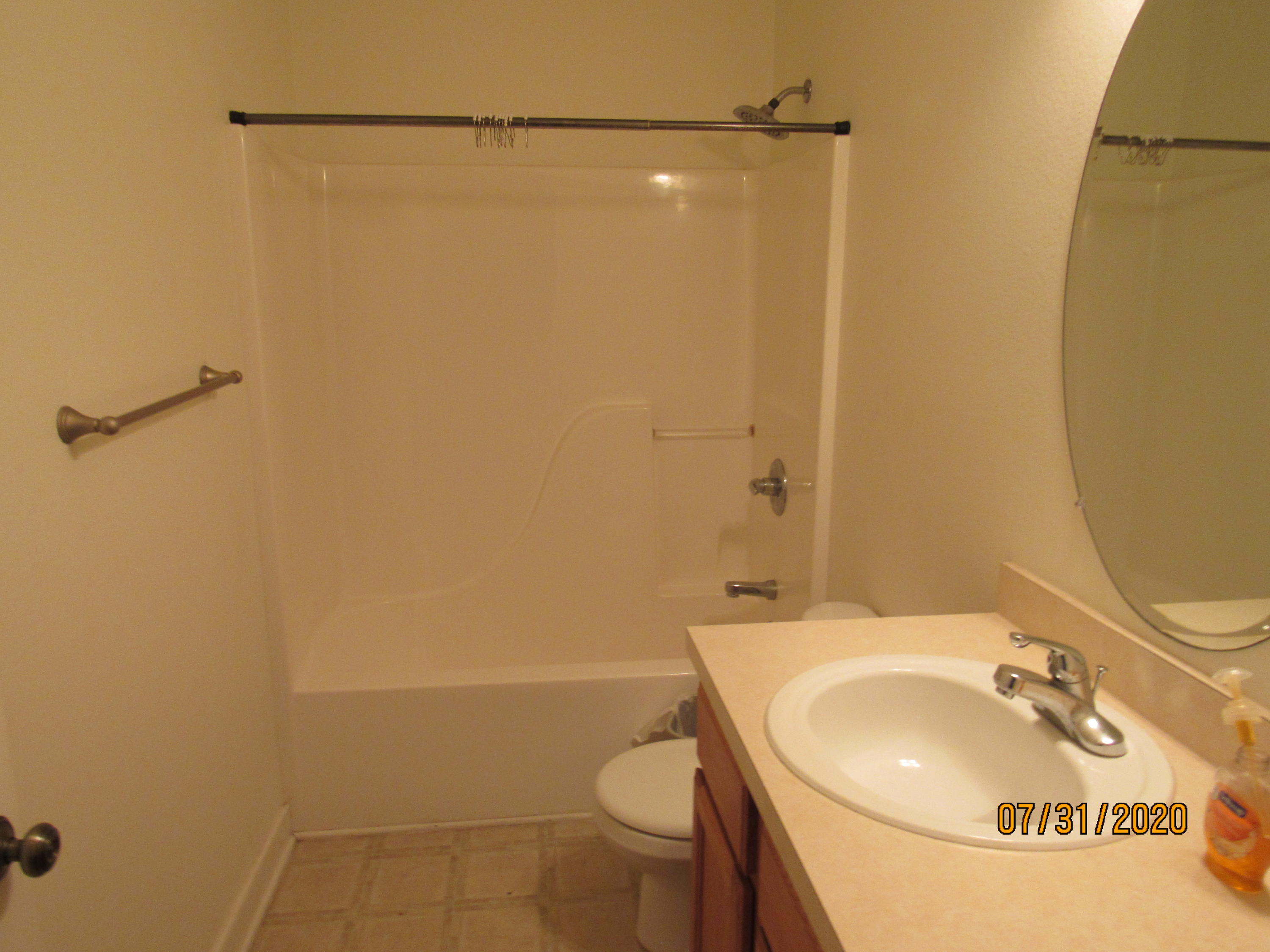 TWIN LAKES TOWNHOMES PH 2 - Residential Lease