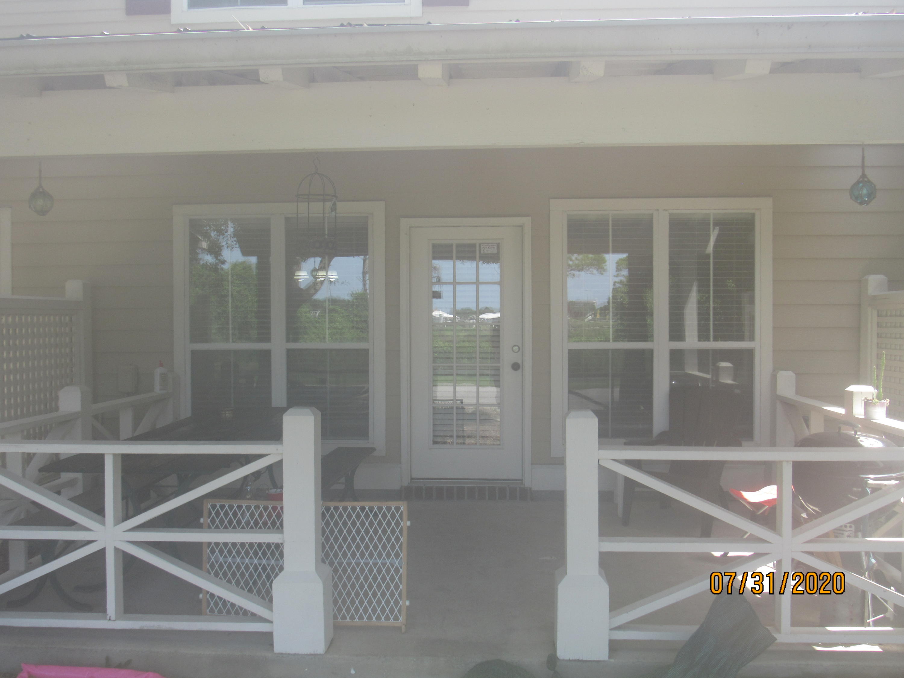 TWIN LAKES TOWNHOMES PH 2 - Residential Lease