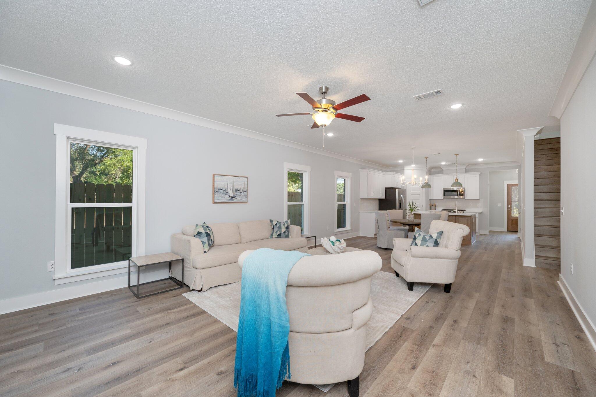 PINECREST ADD 2 - Residential
