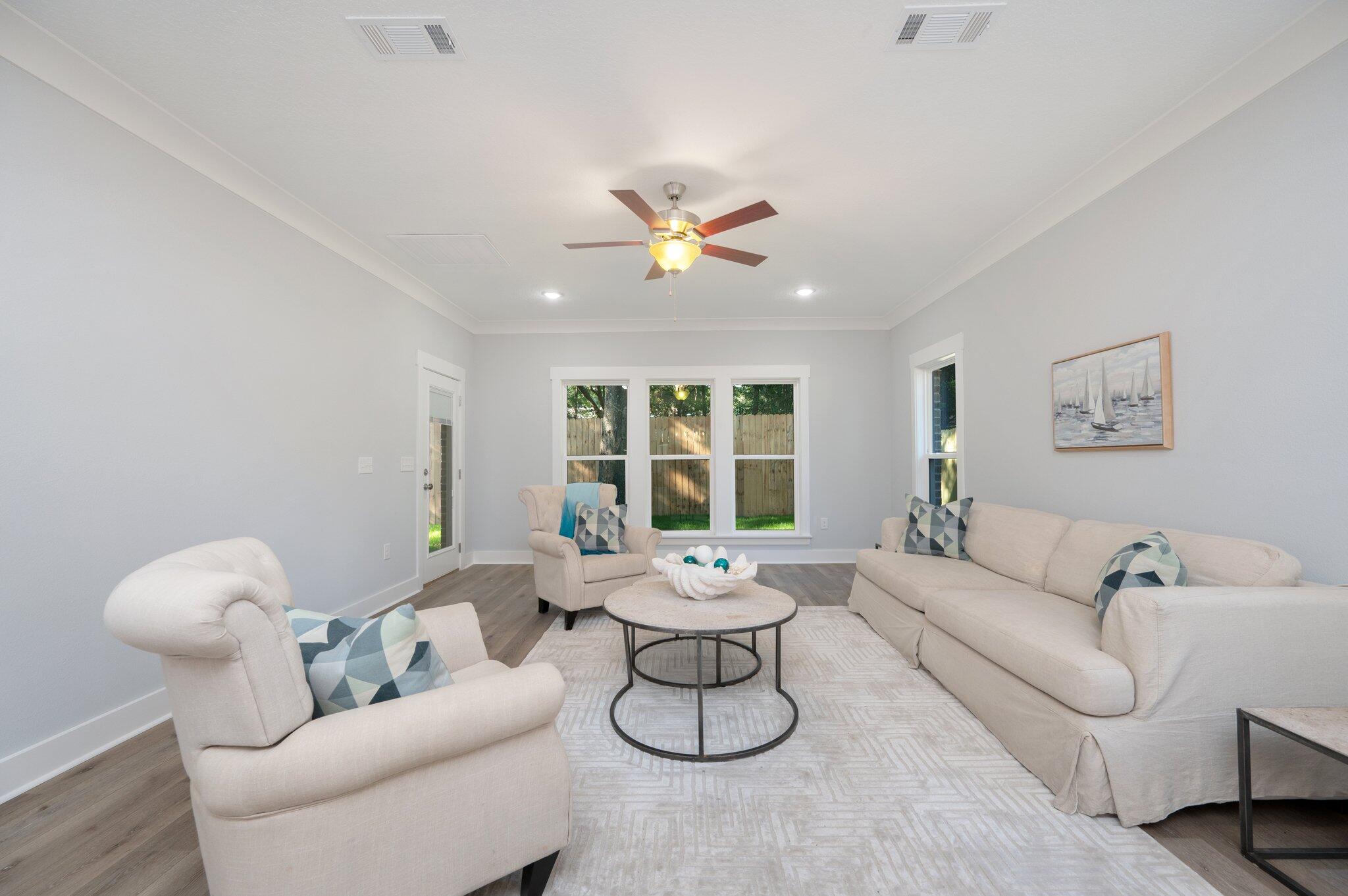 PINECREST ADD 2 - Residential