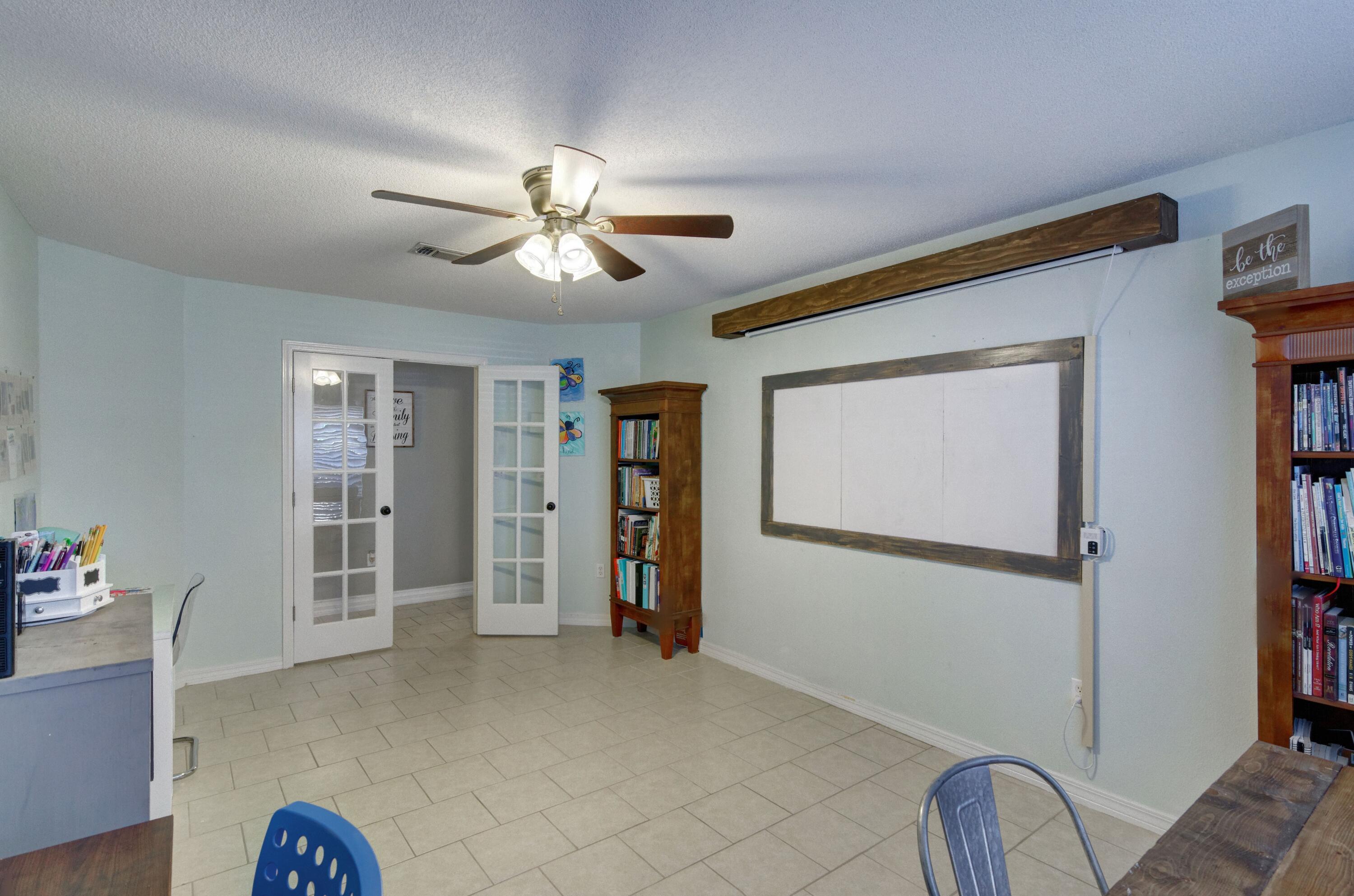 HAMPTON RIDGE ESTATES - Residential