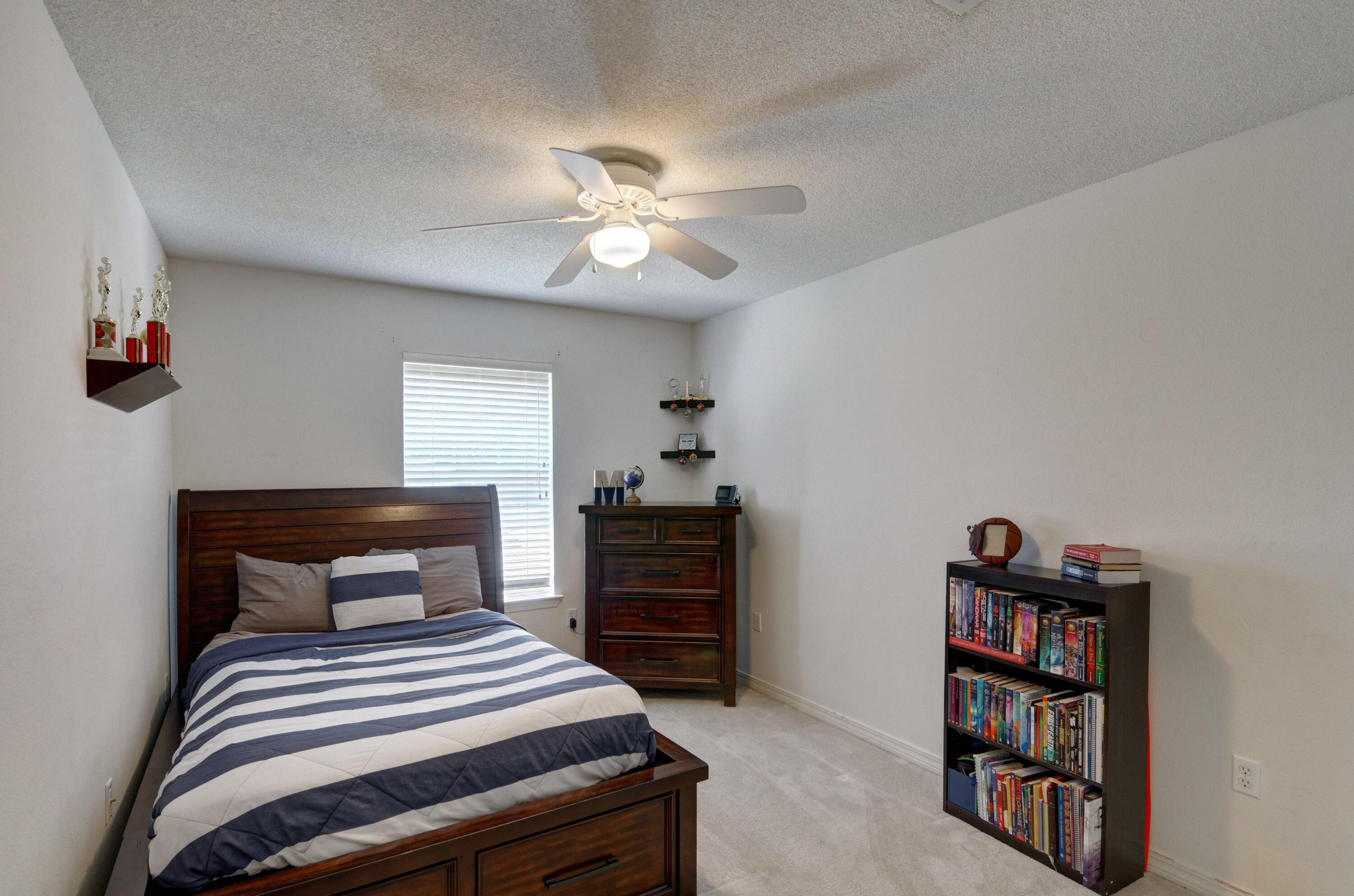 HAMPTON RIDGE ESTATES - Residential