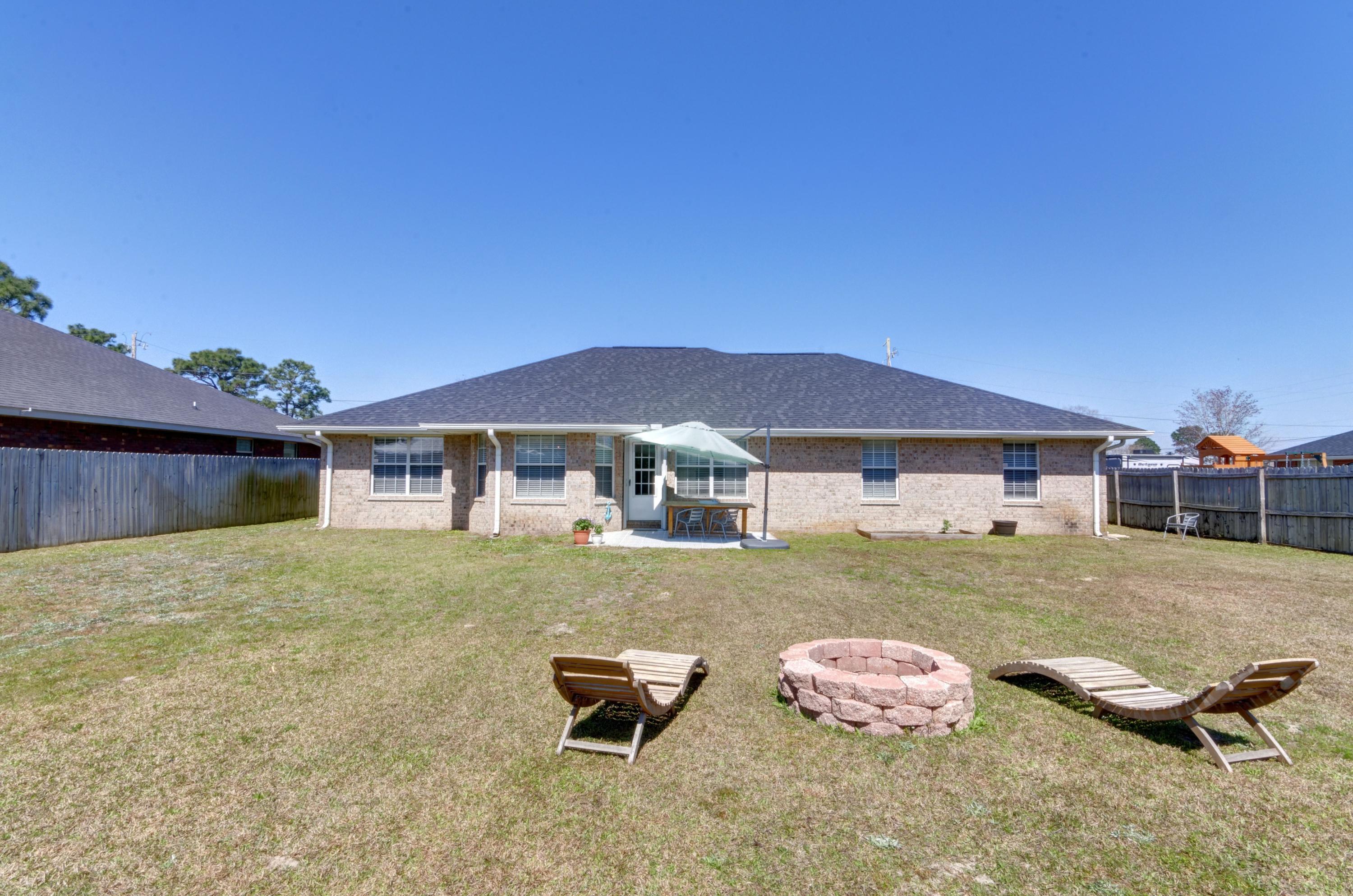 HAMPTON RIDGE ESTATES - Residential