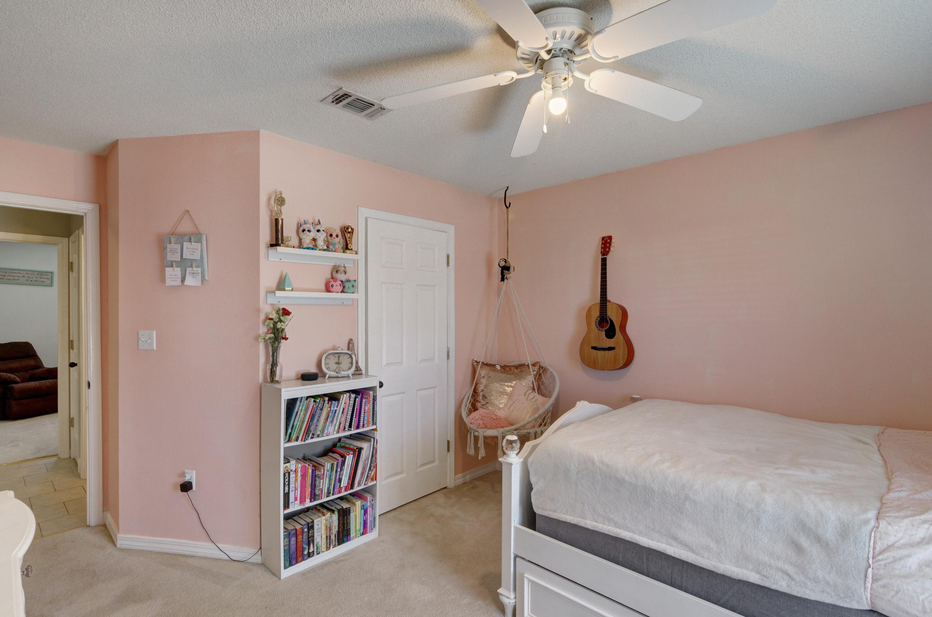 HAMPTON RIDGE ESTATES - Residential