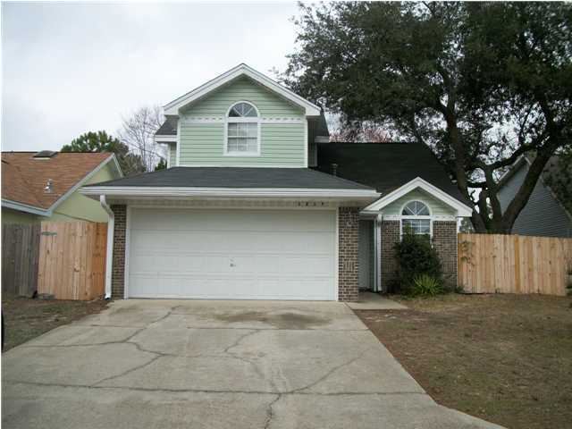 LAKE CHARLESTON - Residential Lease