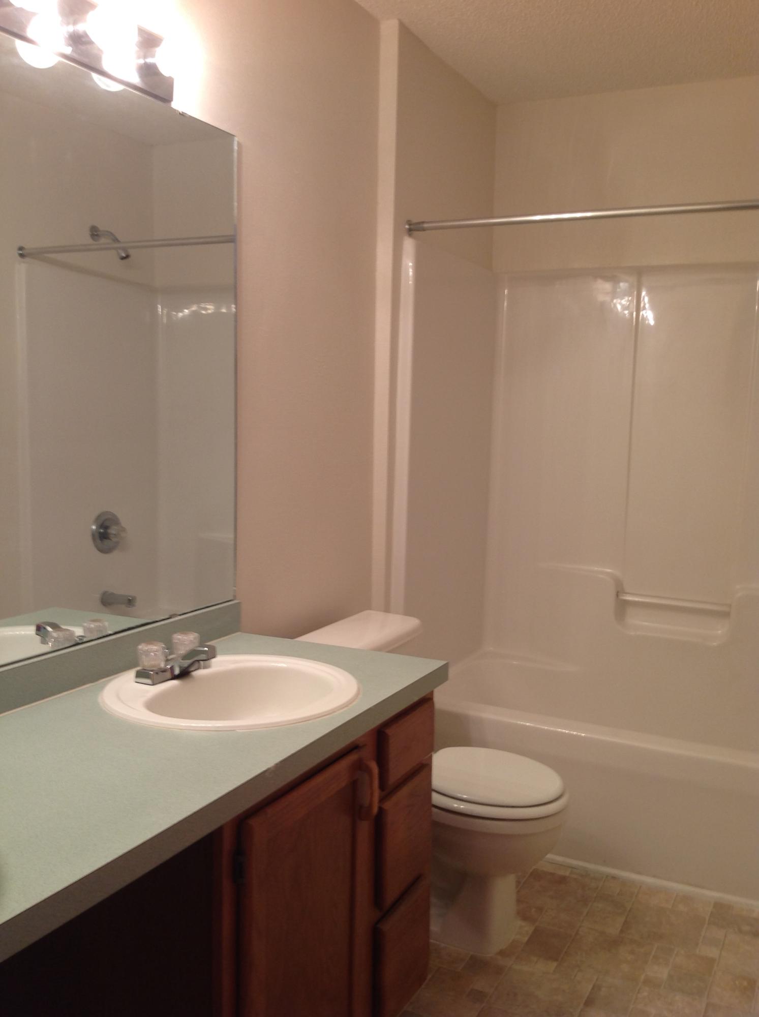 FOREST OAKS PH 1 - Residential Lease