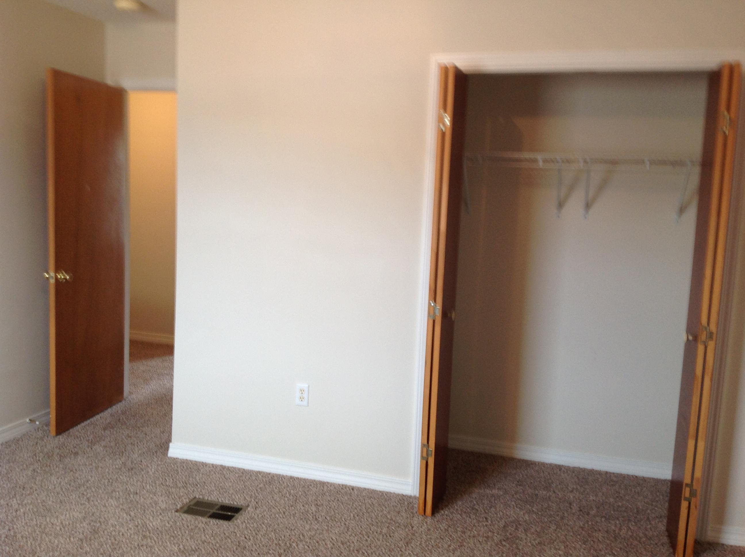 FOREST OAKS PH 1 - Residential Lease
