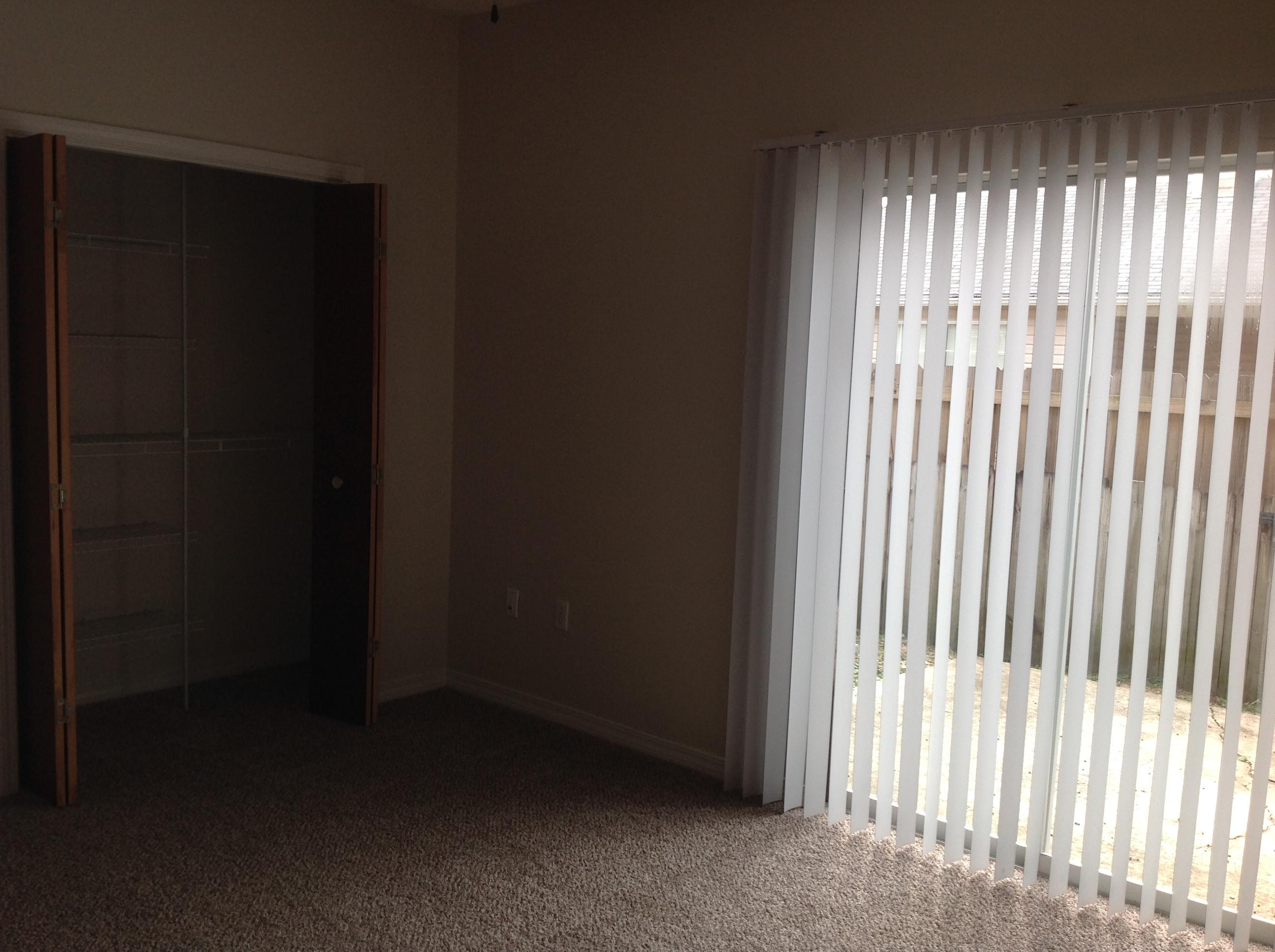 FOREST OAKS PH 1 - Residential Lease