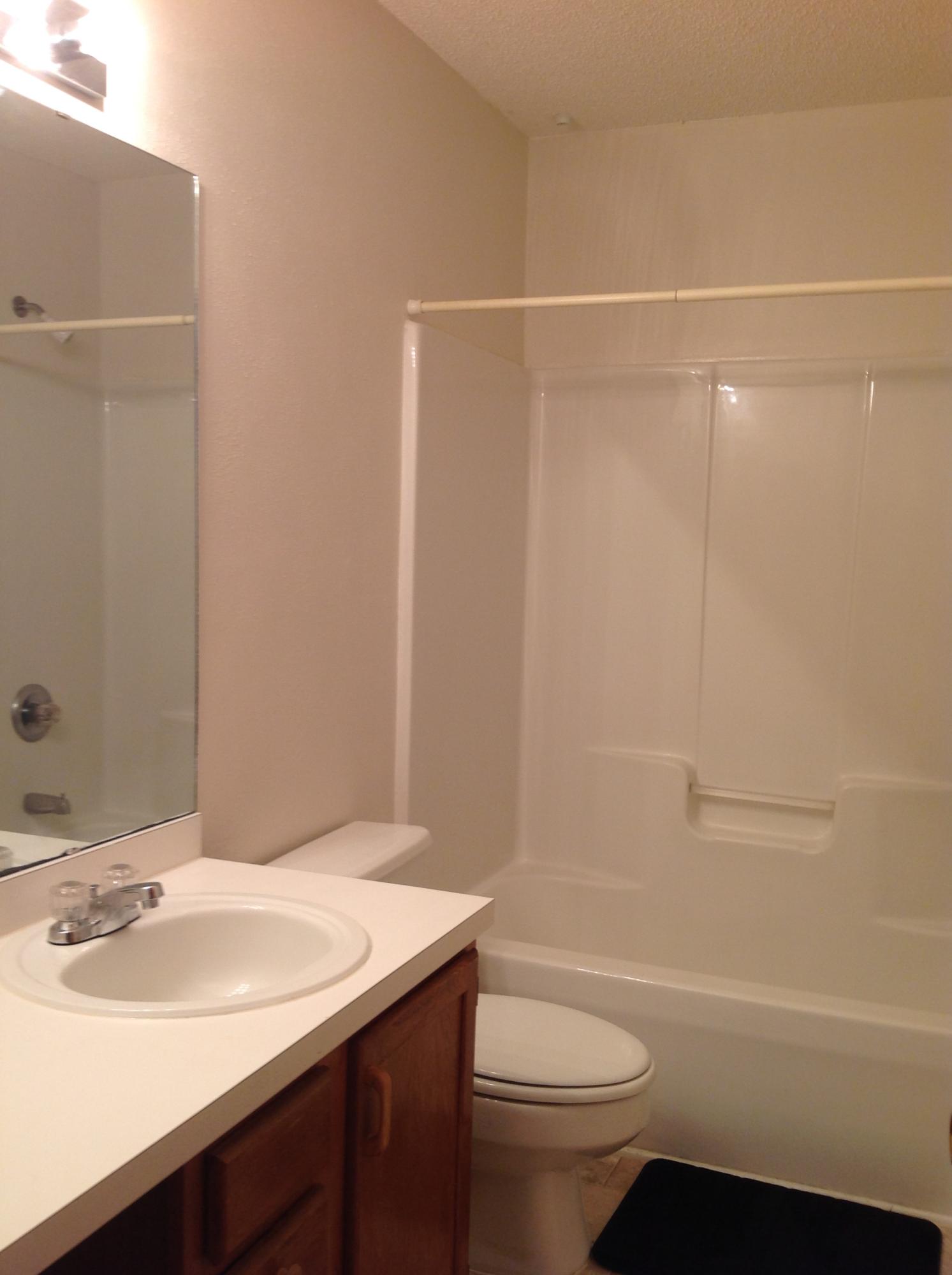FOREST OAKS PH 1 - Residential Lease