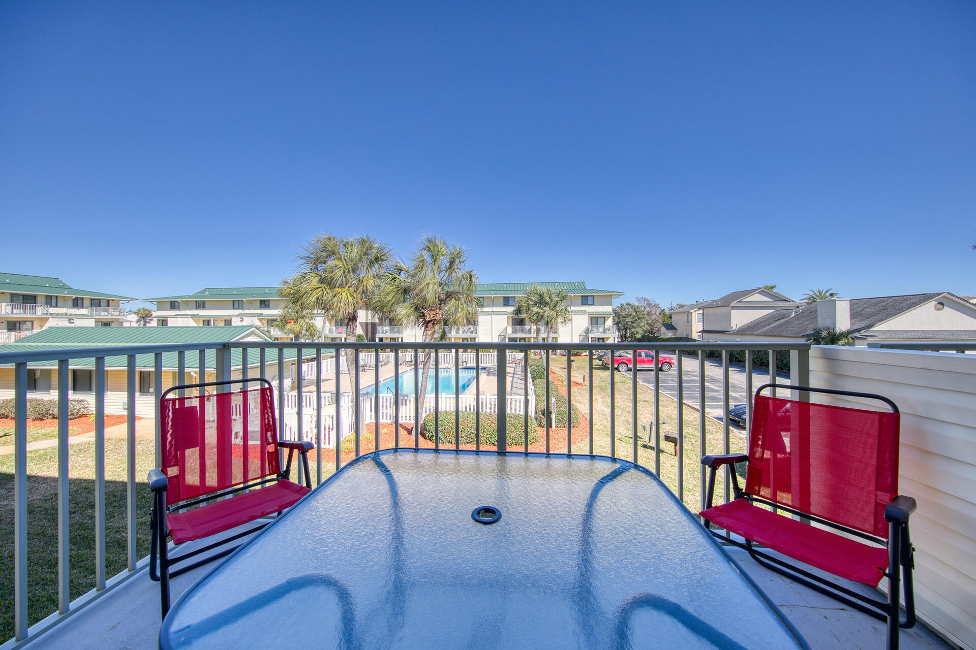 SANDPRINTS CONDO - Residential