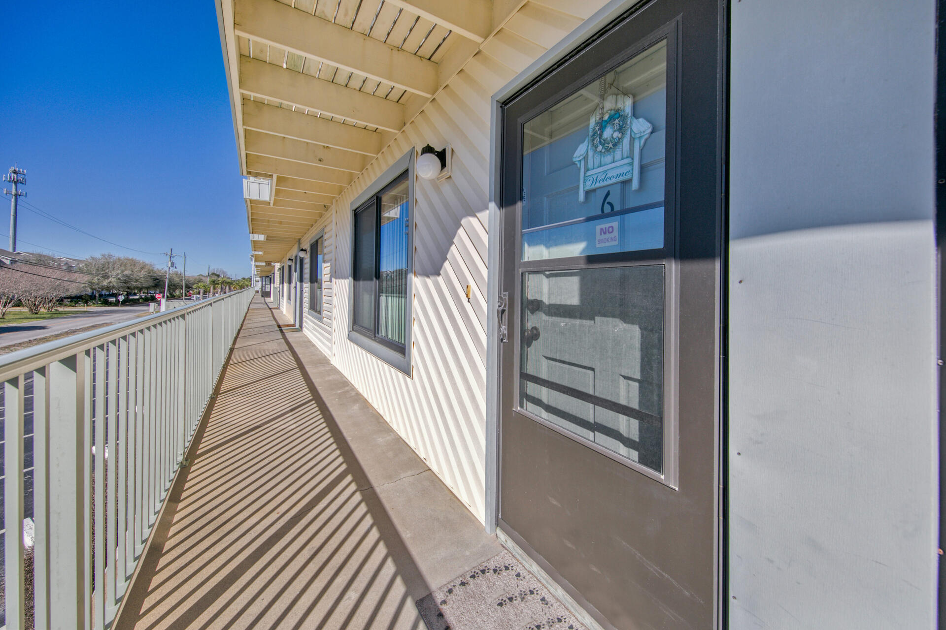 SANDPRINTS CONDO - Residential