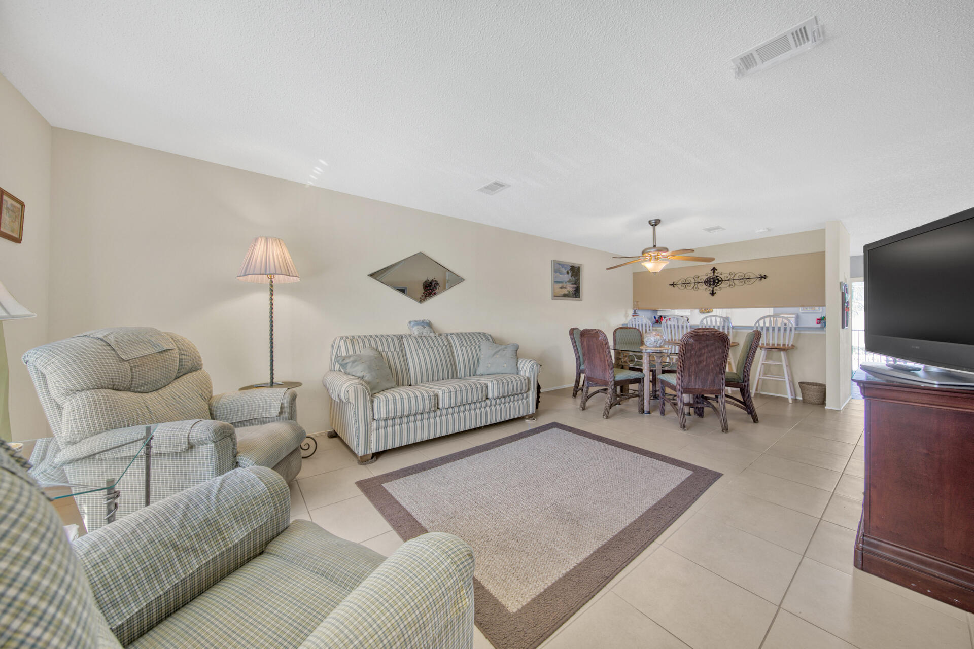 SANDPRINTS CONDO - Residential