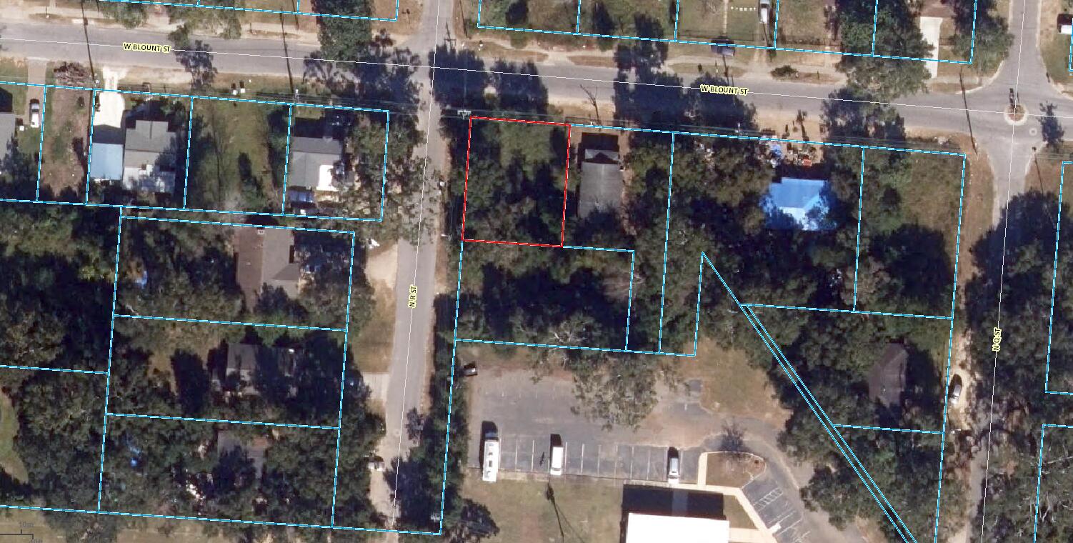 .1035 Acre CORNER lot , MDR zoned, nestled in the heart of Pensacola. Single family dwelling or modular home can be built on lot. Being in the heart of Pensacola, you are within minutes of entertainment, shopping, plethora of restaurants, night life, beach, parks, baseball games, and one of a kind daily sunsets for your evening exercise. The property,  according to ECUA, has City water, sewer, and garbage. More photos to come. Flood Zone X